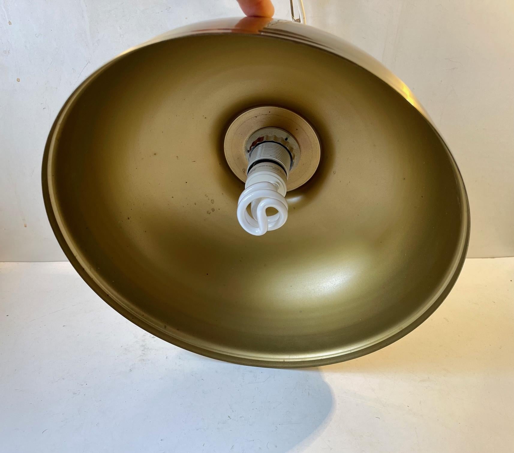 Vintage Scandinavian Nautical Hanging Lamp in Brass, 1970s In Good Condition For Sale In Esbjerg, DK