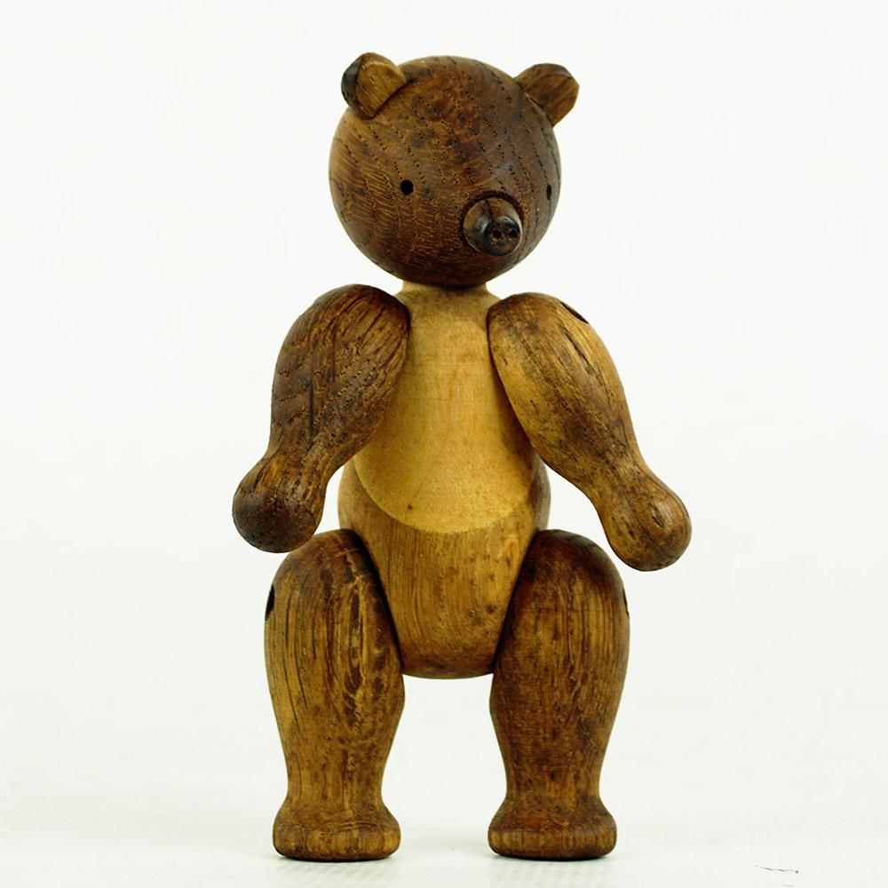 Mid-20th Century Vintage Scandinavian Oak Bear by Kaj Bojesen Denmark For Sale