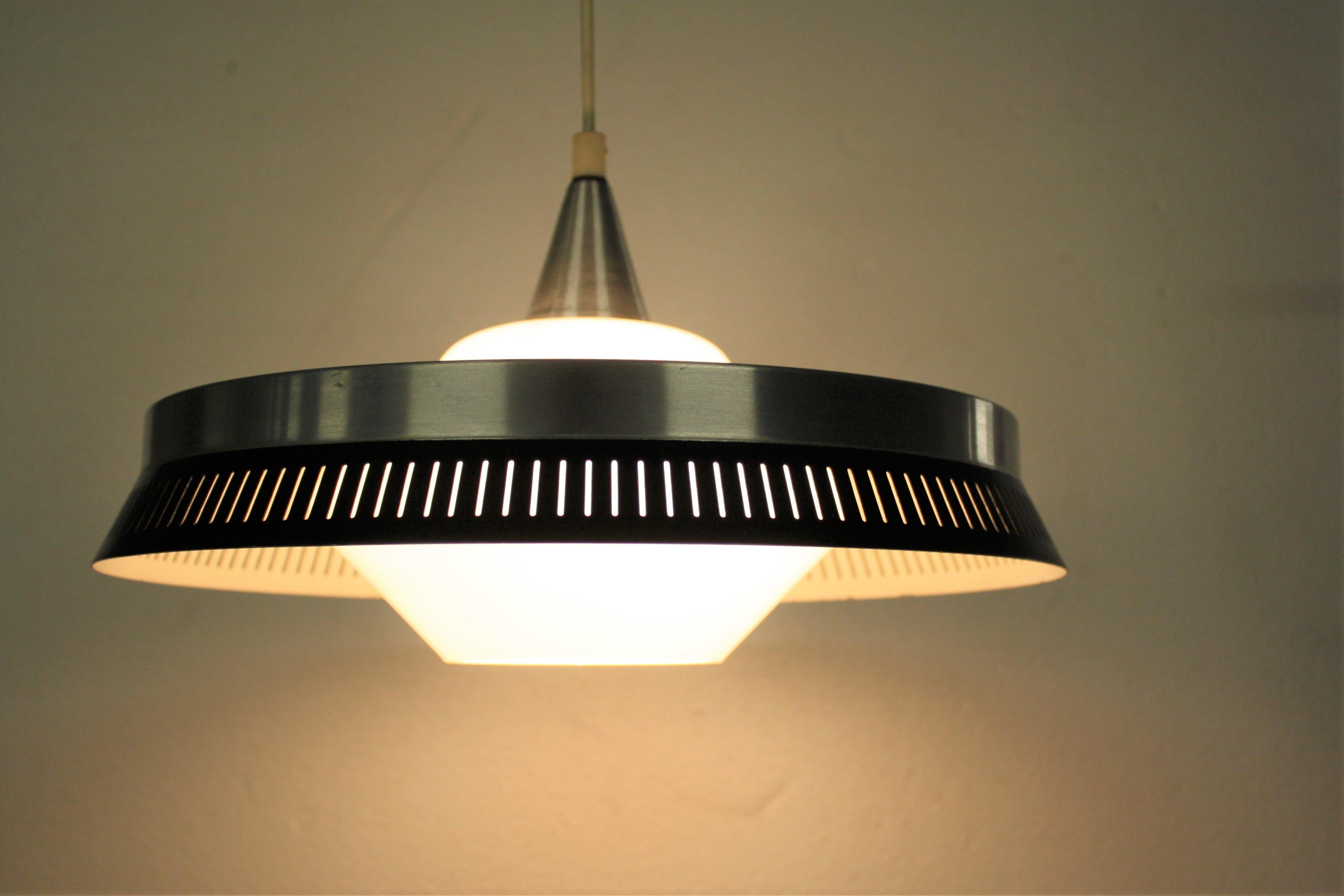 Vintage Scandinavian Pendant Light by Bent Karlby for Lyfa, 1960s In Excellent Condition In HEVERLEE, BE