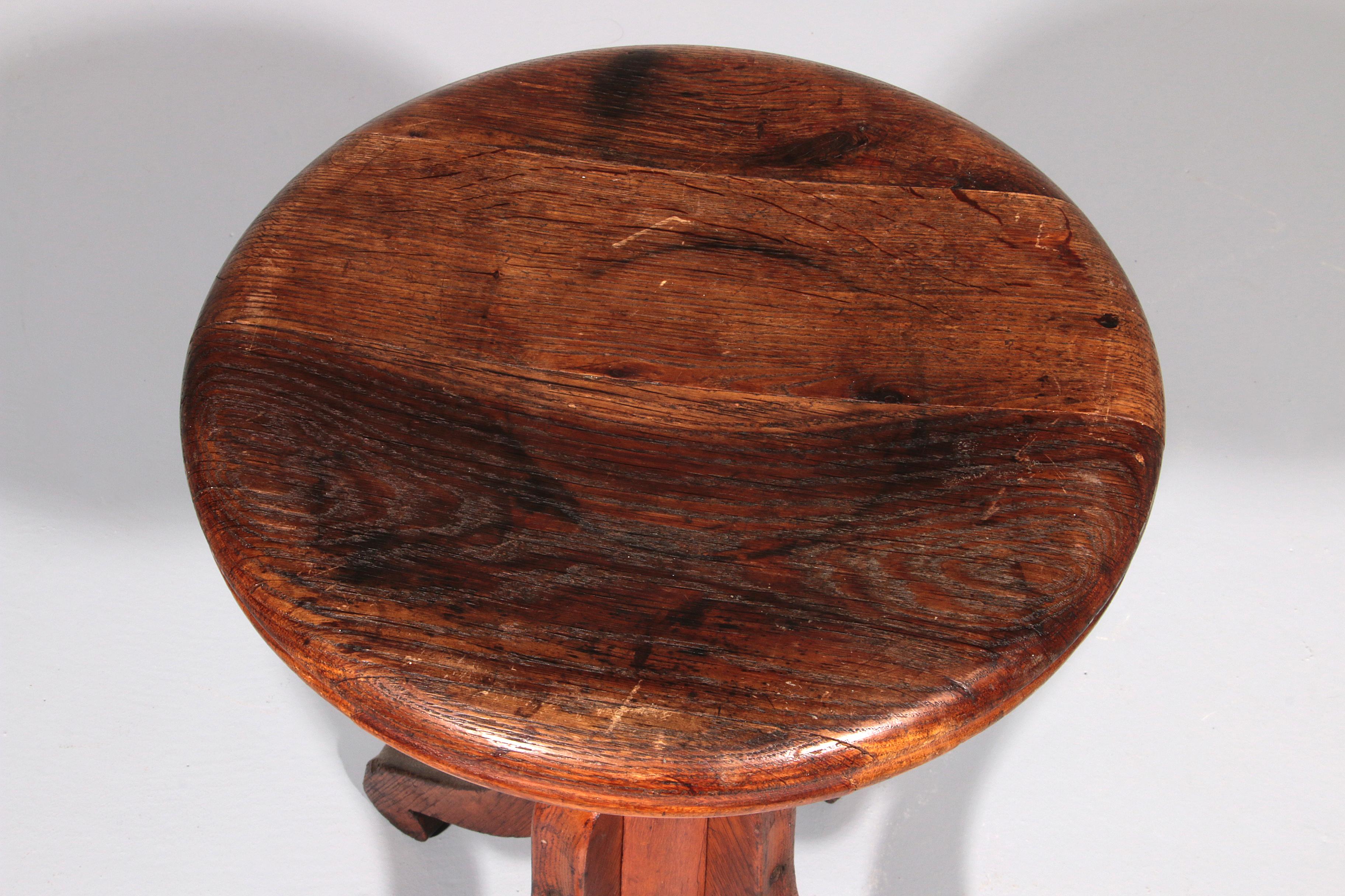 Sgabello scandinavo vintage per pianoforte del 1900 in legno massiccio di Beeche In condizioni buone in vendita a Oirlo, LI