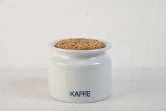 Pot vintage en porcelaine scandinave, Kaffe The Eva Trio, Ole Palsby, Danemark 1980