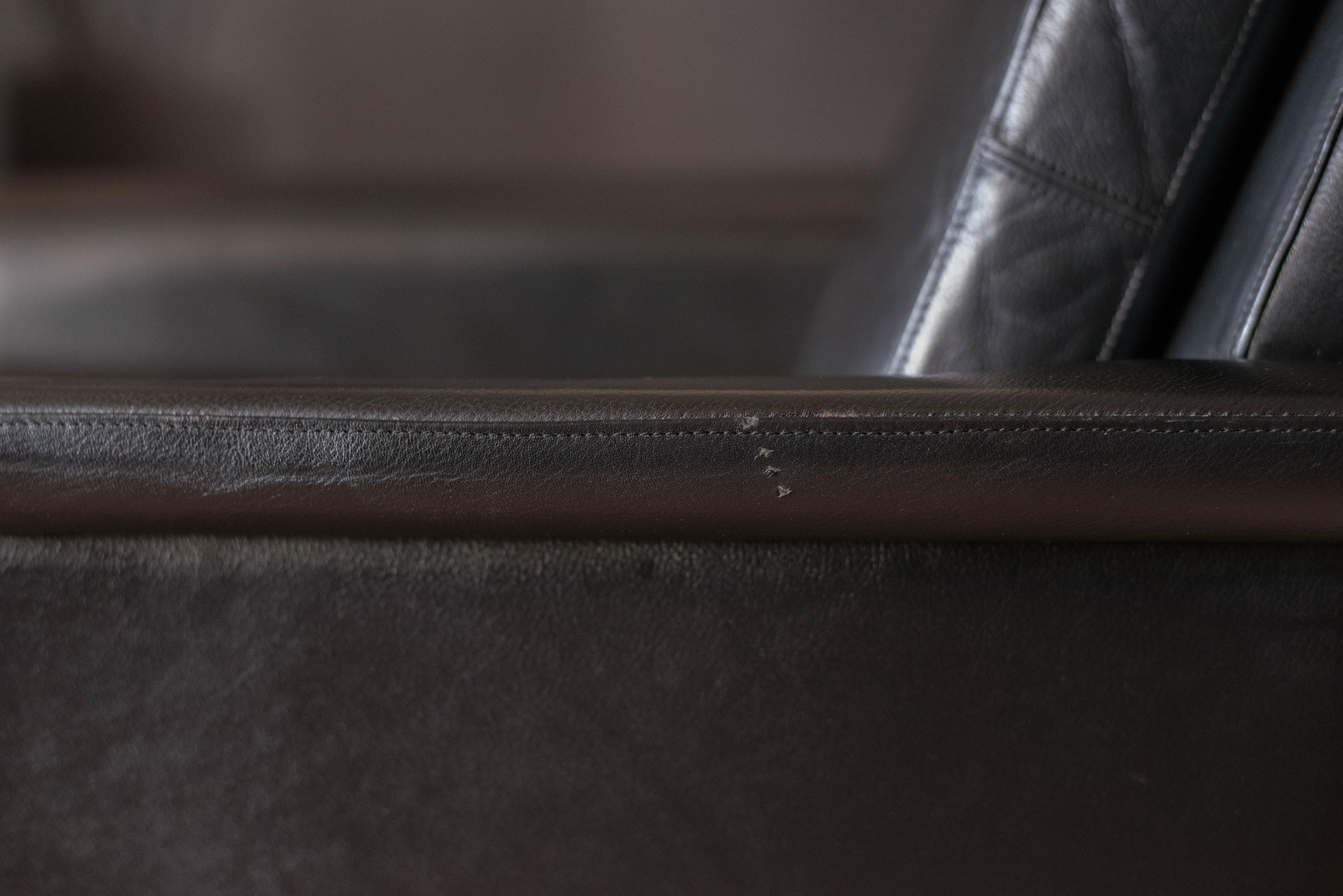 Loungesessel aus skandinavischem Palisanderholz und schwarzem Leder mit hoher Rckenlehne im Angebot 13