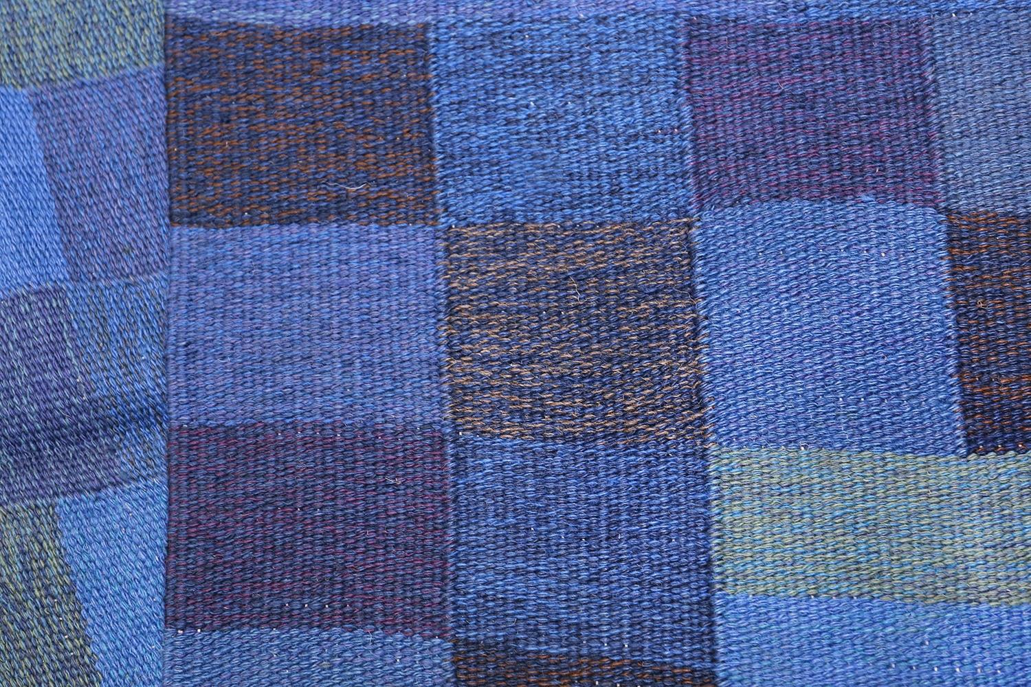 Swedish Vintage Scandinavian Rug. 6 ft 7 in x 6 ft 7 in