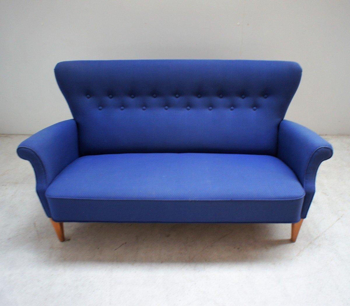 Vintage Scandinavian sofa in blue fabric, Fritz Hansen.