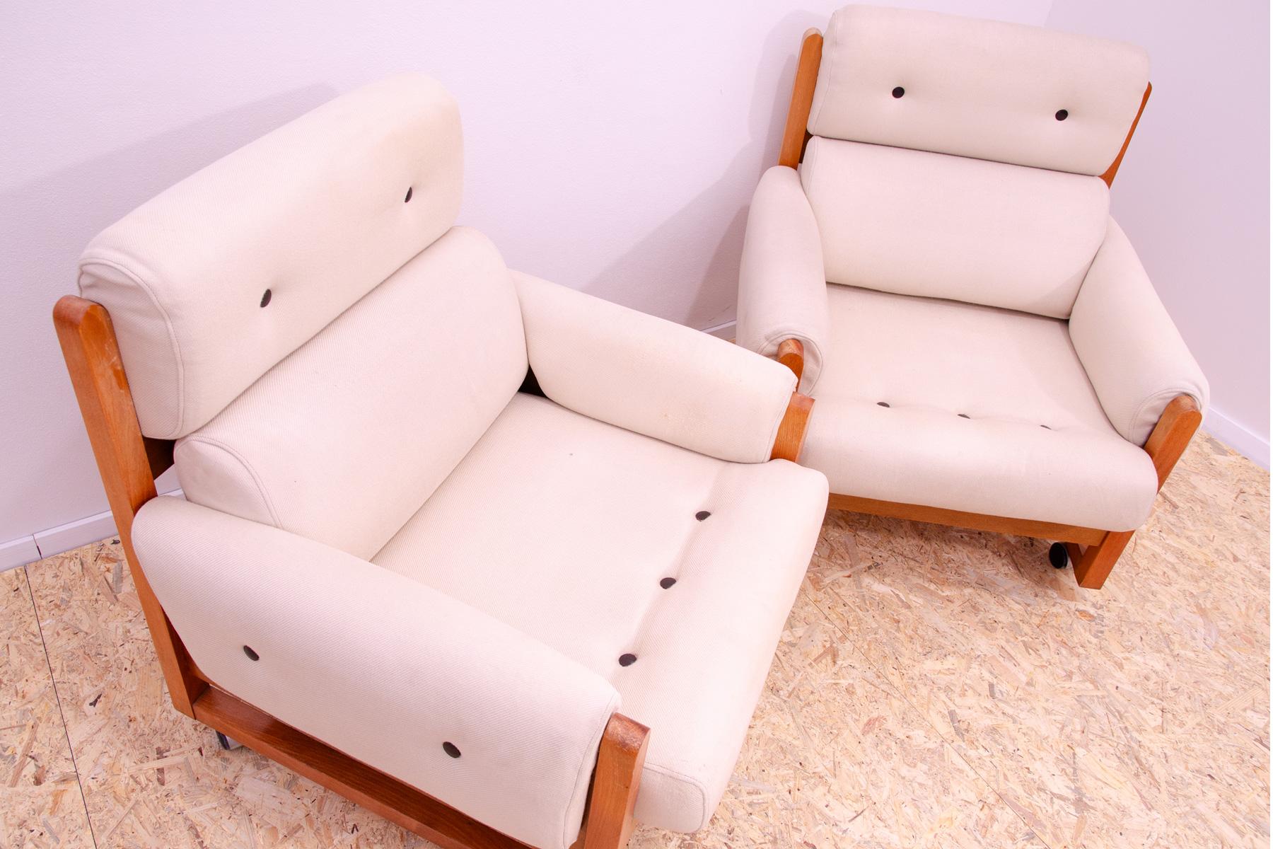 Sillones vintage de estilo escandinavo, 1970' Tela en venta