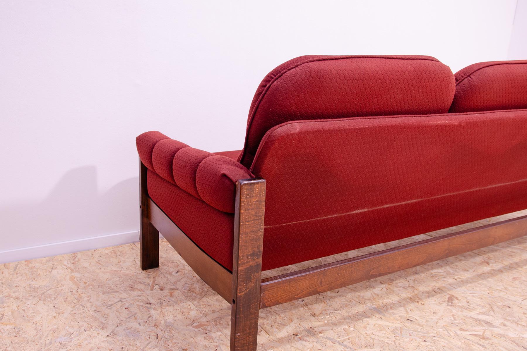 Vintage Scandinavian style three seater lounge sofa, 1970´s For Sale 5