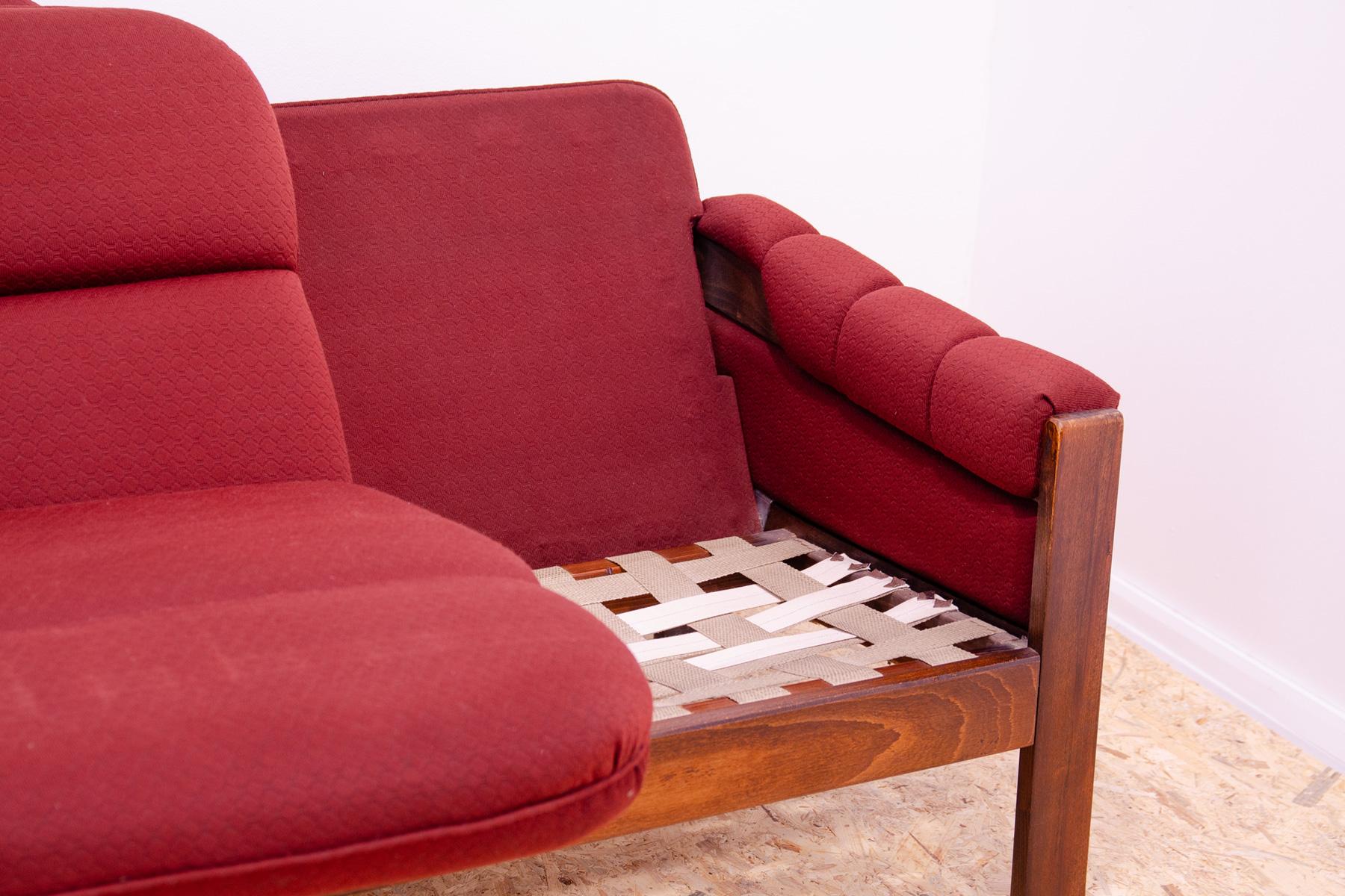 Vintage Scandinavian style three seater lounge sofa, 1970´s For Sale 6