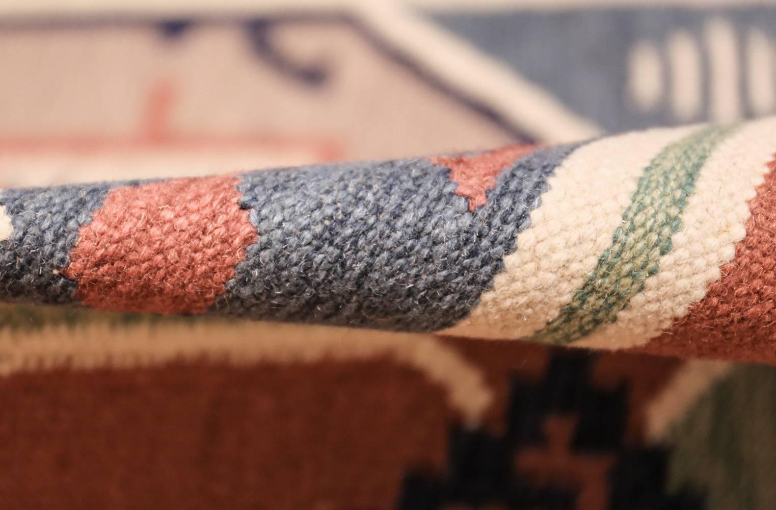 Wool Vintage Scandinavian Swedish Kilim Rug. Size: 4 ft 8 in x 6 ft 6 in