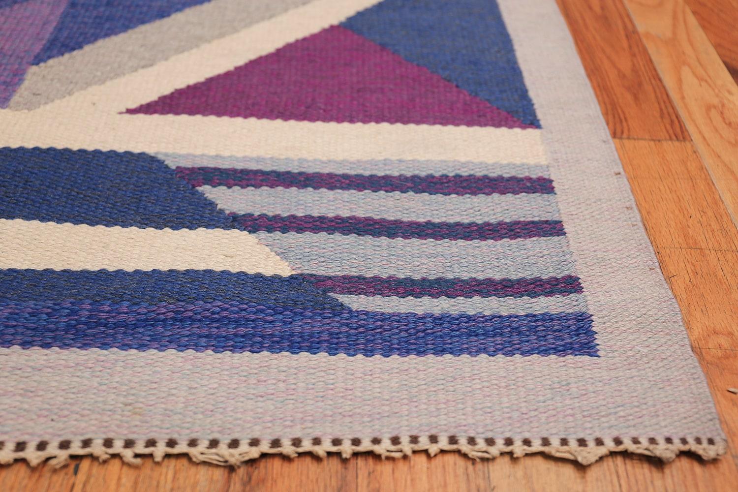 Wool Vintage Scandinavian Swedish Kilim Rug.5 ft 2 in x 7 ft 7 in For Sale