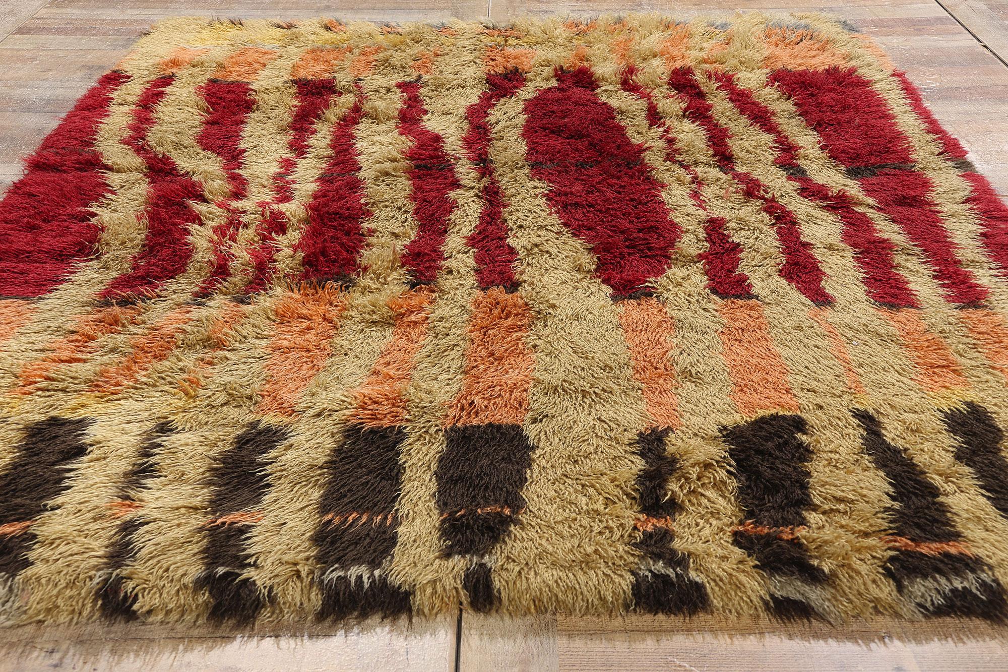 Vintage Scandinavian Swedish Rya Carpet, 05'10 x 08'00 For Sale 1