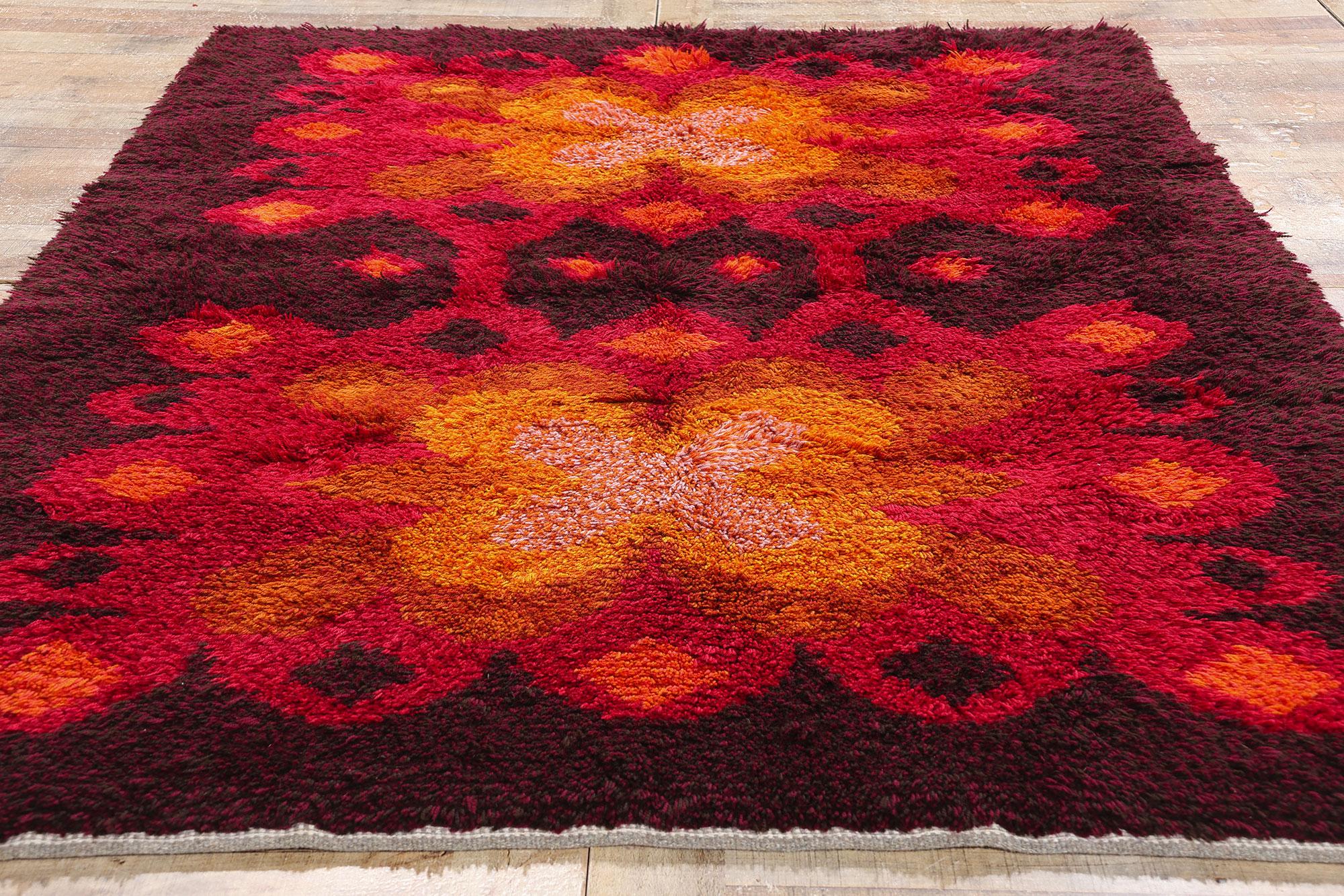 1950's Scandinavian Swedish Rya Carpet with Modern Nordic Style For Sale 1