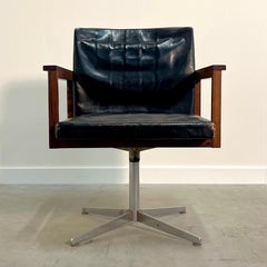 Vintage Scandinavian swivel chair, 1950s