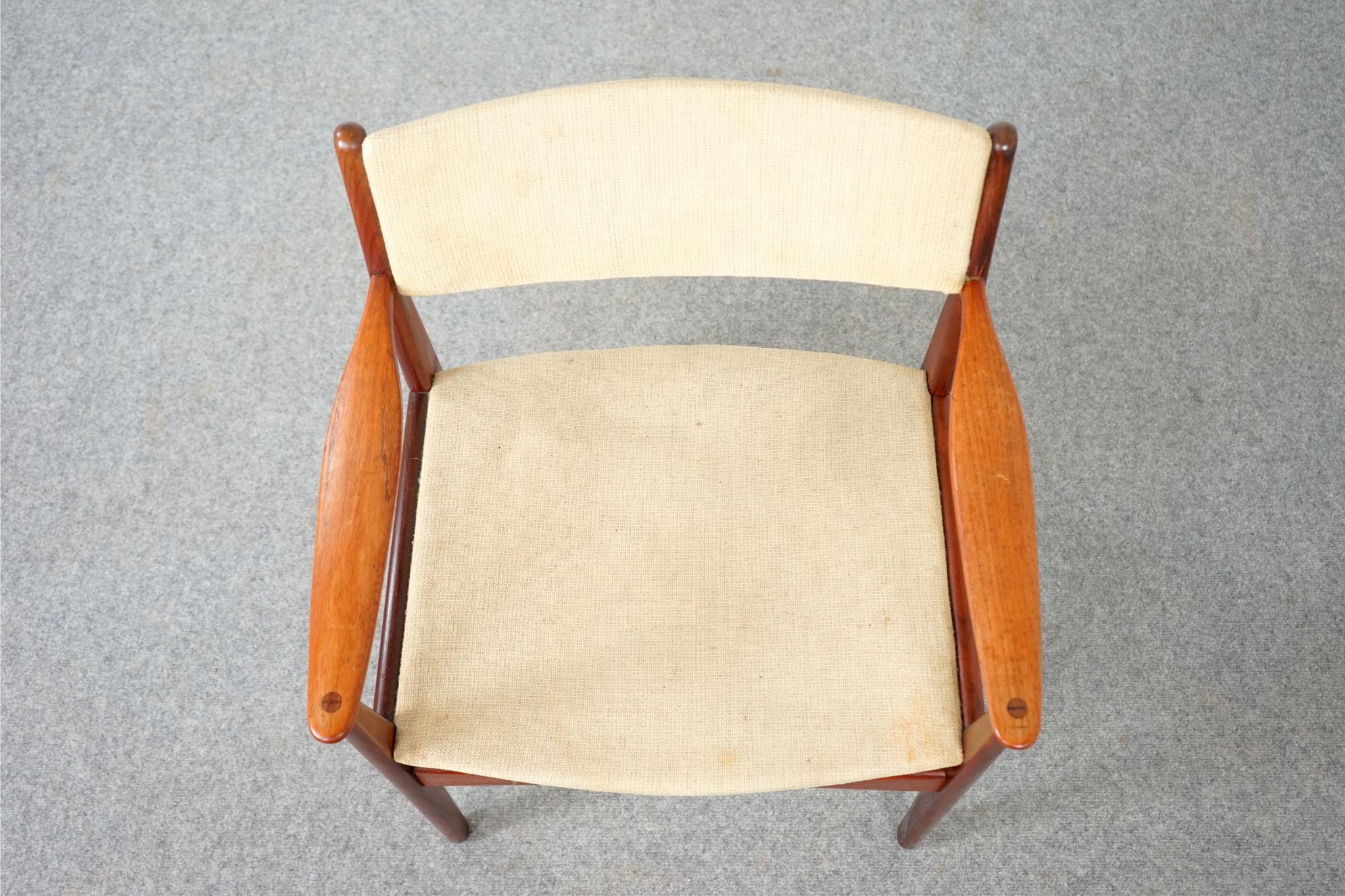 Vintage Scandinavian Teak Arm Chair  For Sale 4