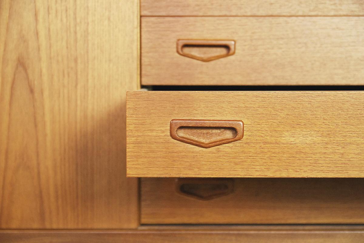 Vintage Scandinavian Teak Bookshelf Unit with Desk and Secretaire, 1960s In Good Condition For Sale In Warsaw, PL
