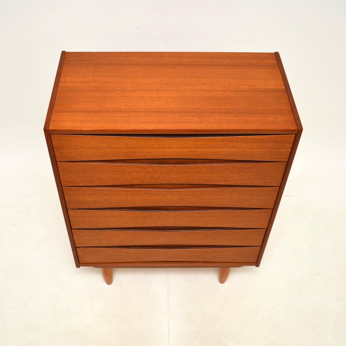 Cassettiera scandinava vintage in teak di Skeie & Co In condizioni buone in vendita a London, GB
