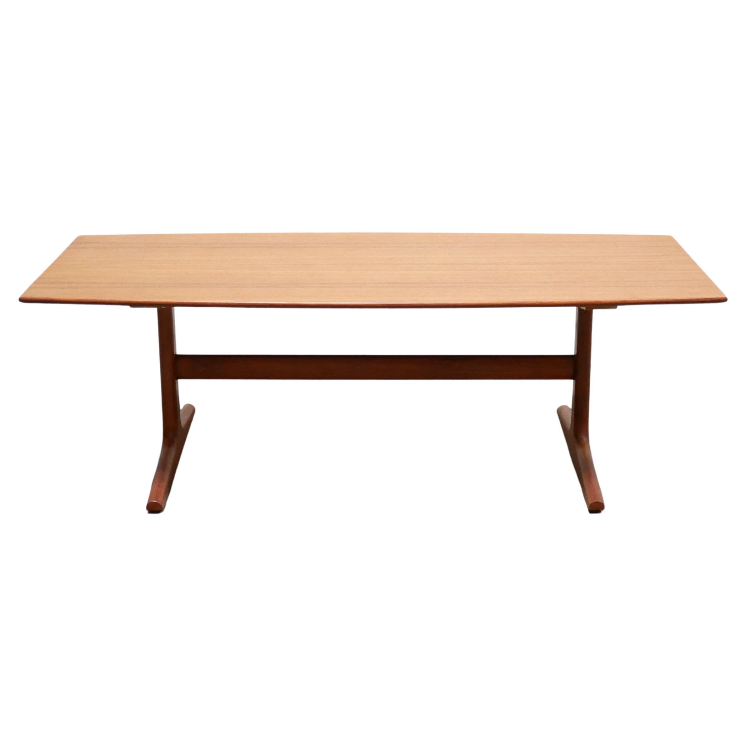 Vintage Couchtisch aus skandinavischem Teakholz