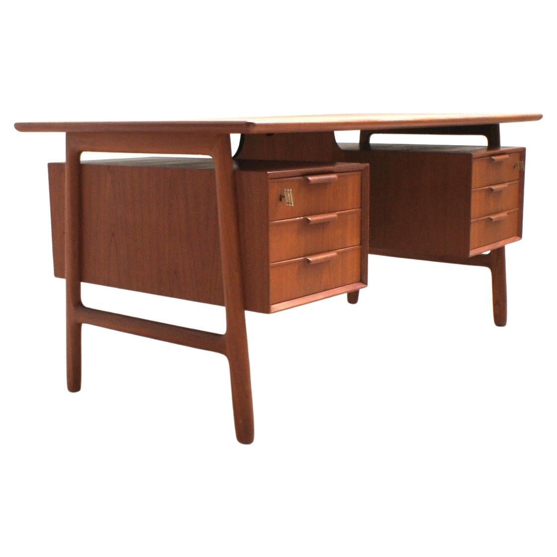 Vintage Scandinavian Teak Desk, Model 75, Omann Jun