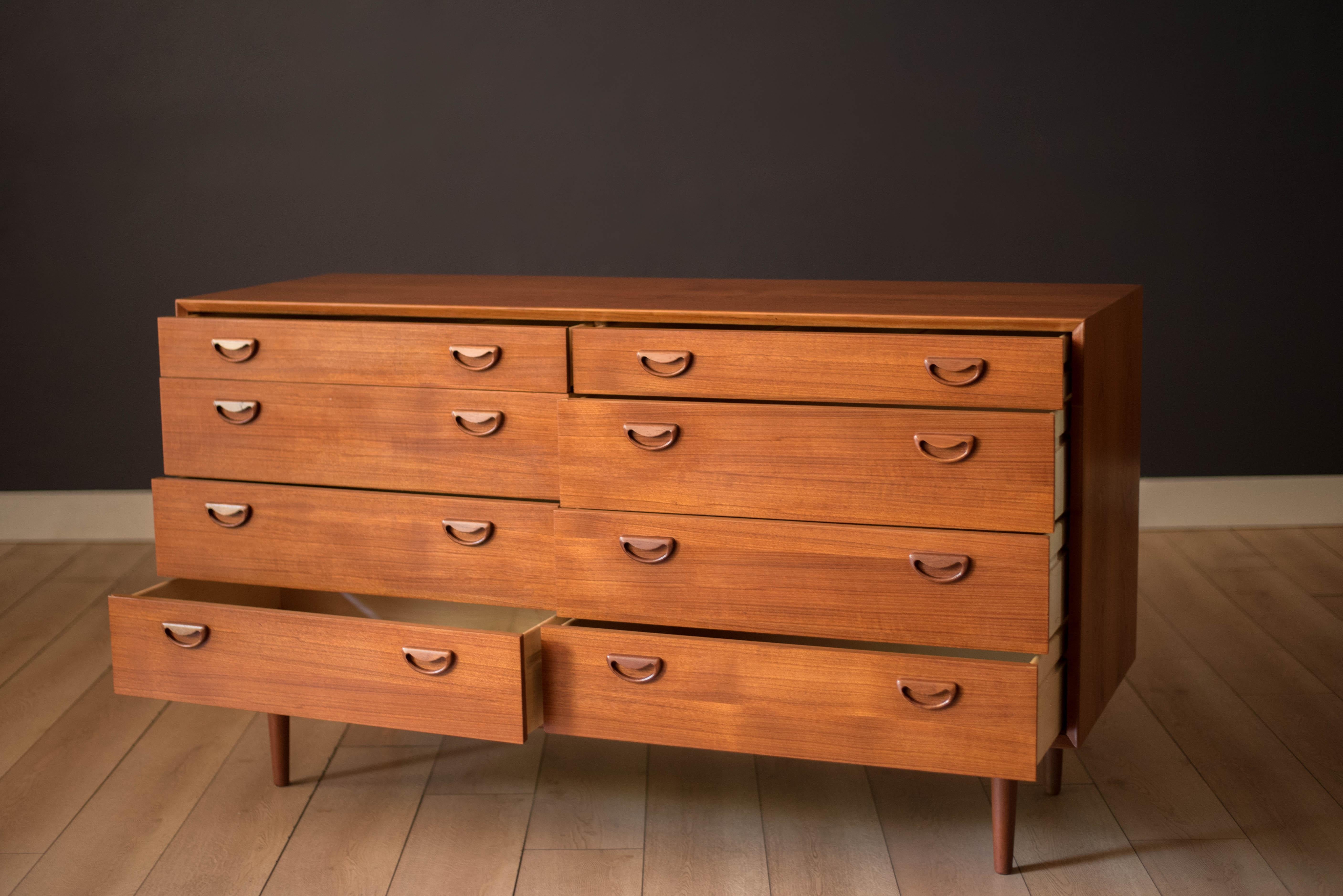 Vintage Scandinavian Teak Eight Drawer Double Dresser  1