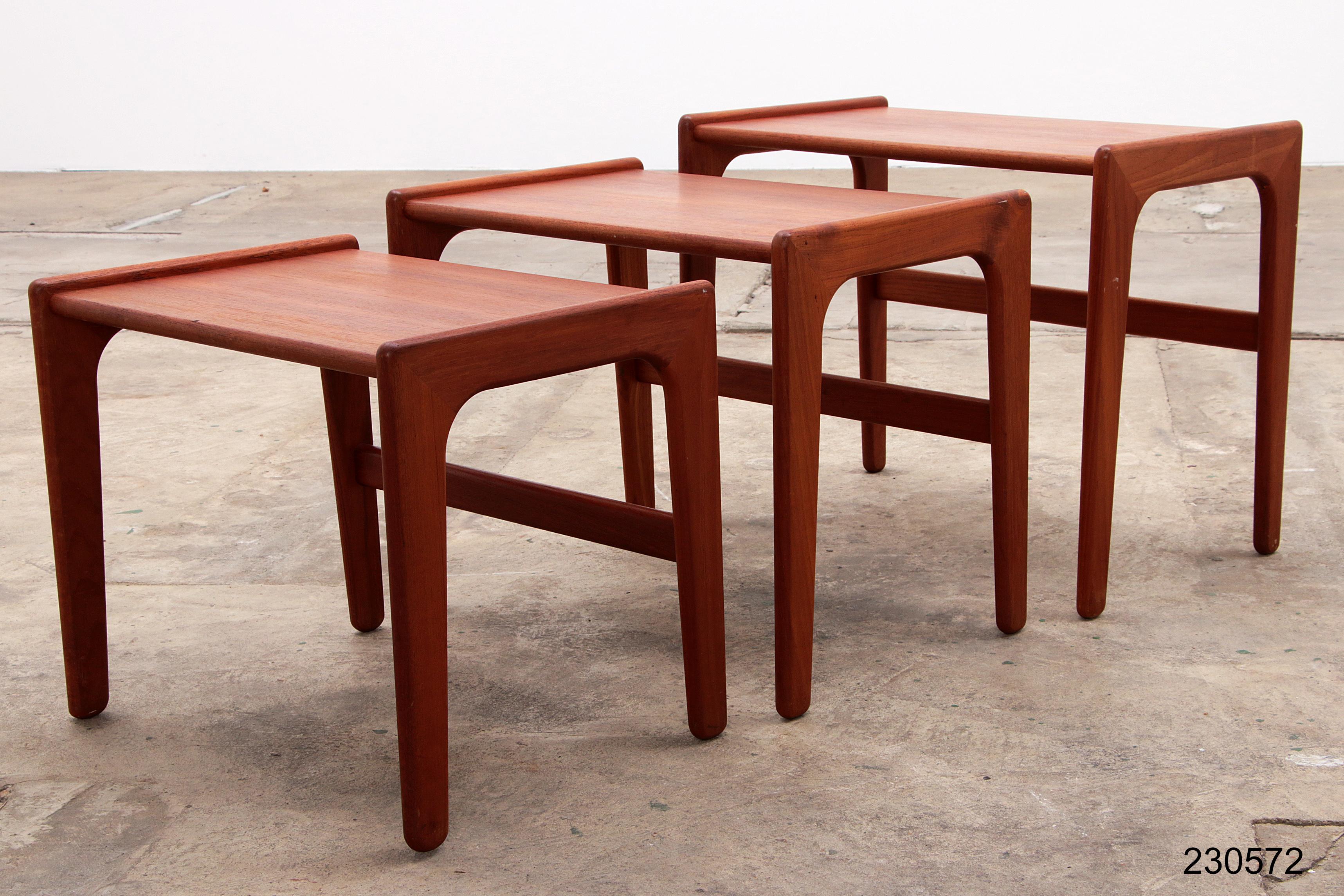 Vintage Scandinavian Teak Side Tables Set of 3, 1960 For Sale 12