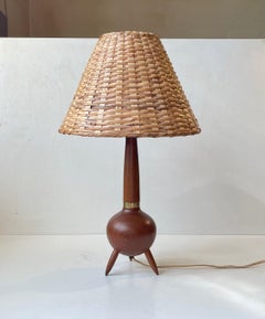 Vintage Scandinavian Tripod Table Lamp in Teak and Wicker, 1960s