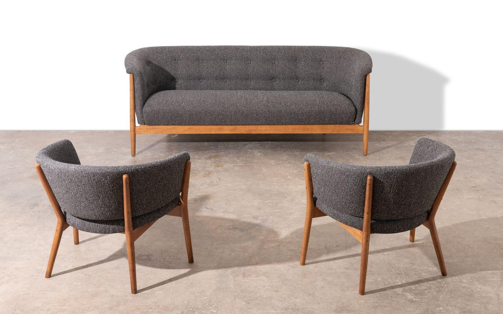 Vintage Scandinavian 'Vita' Sofa Designed By Nanna Ditzel for Søren Willadsen For Sale 7