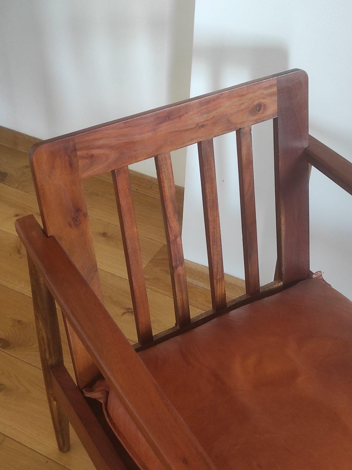 Vintage Scandinavian Walnut Longue Chair 1960s For Sale 1