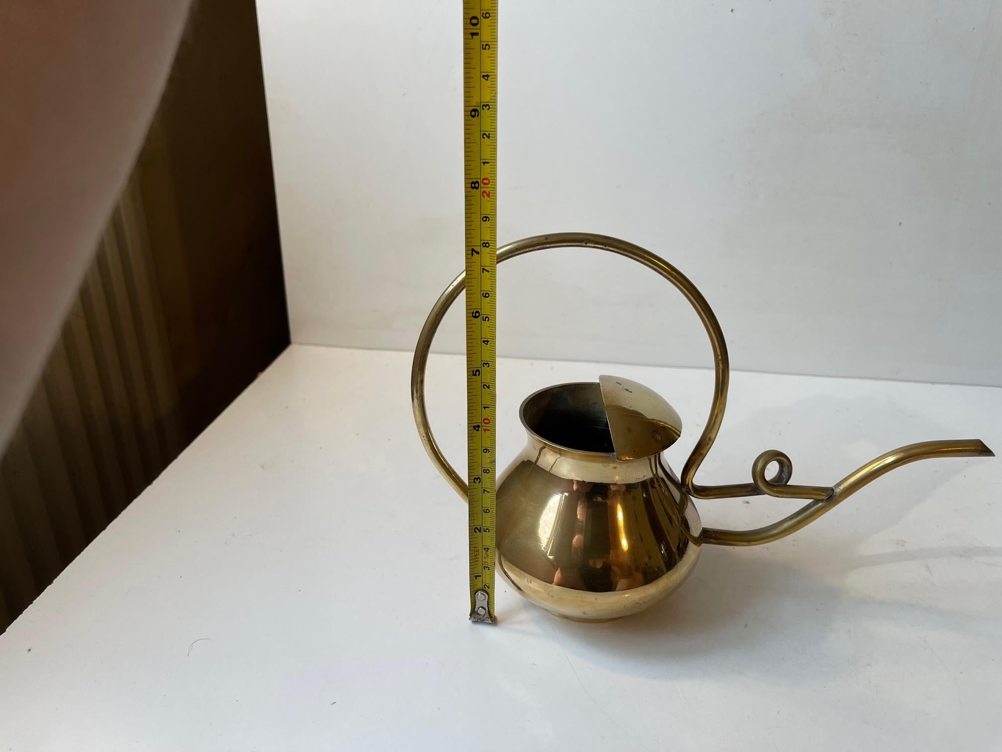 Vintage Scandinavian Watering Can in Spiraling Brass For Sale 2