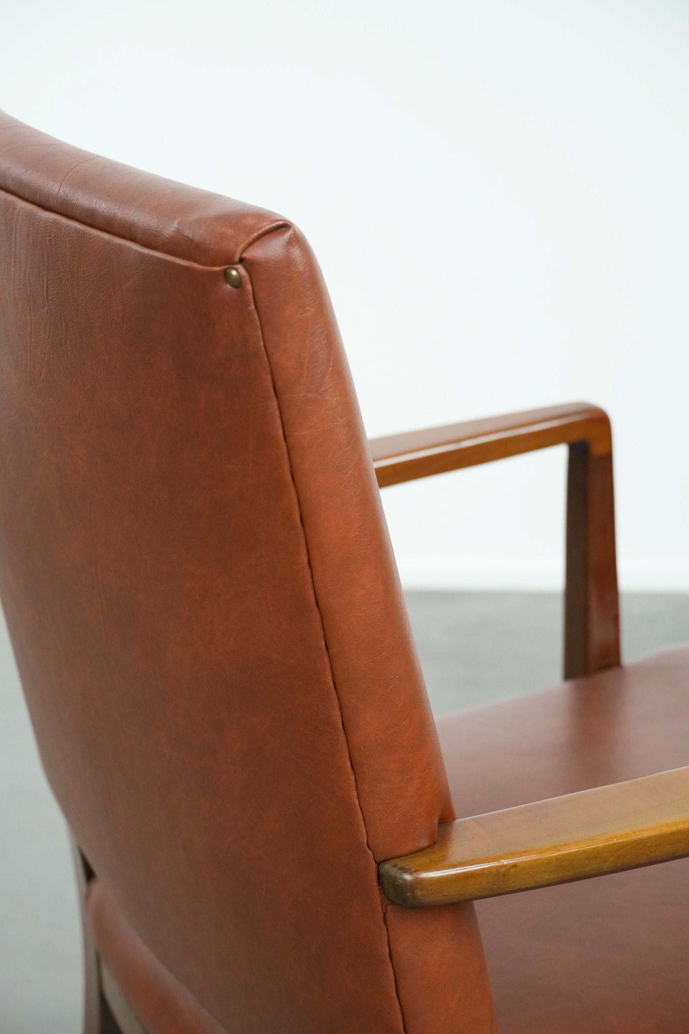 Vintage skandinavischen Holz und Kuhfell Seite / Schreibtisch / Stuhl aus den 60er / 70er Jahren im Angebot 8