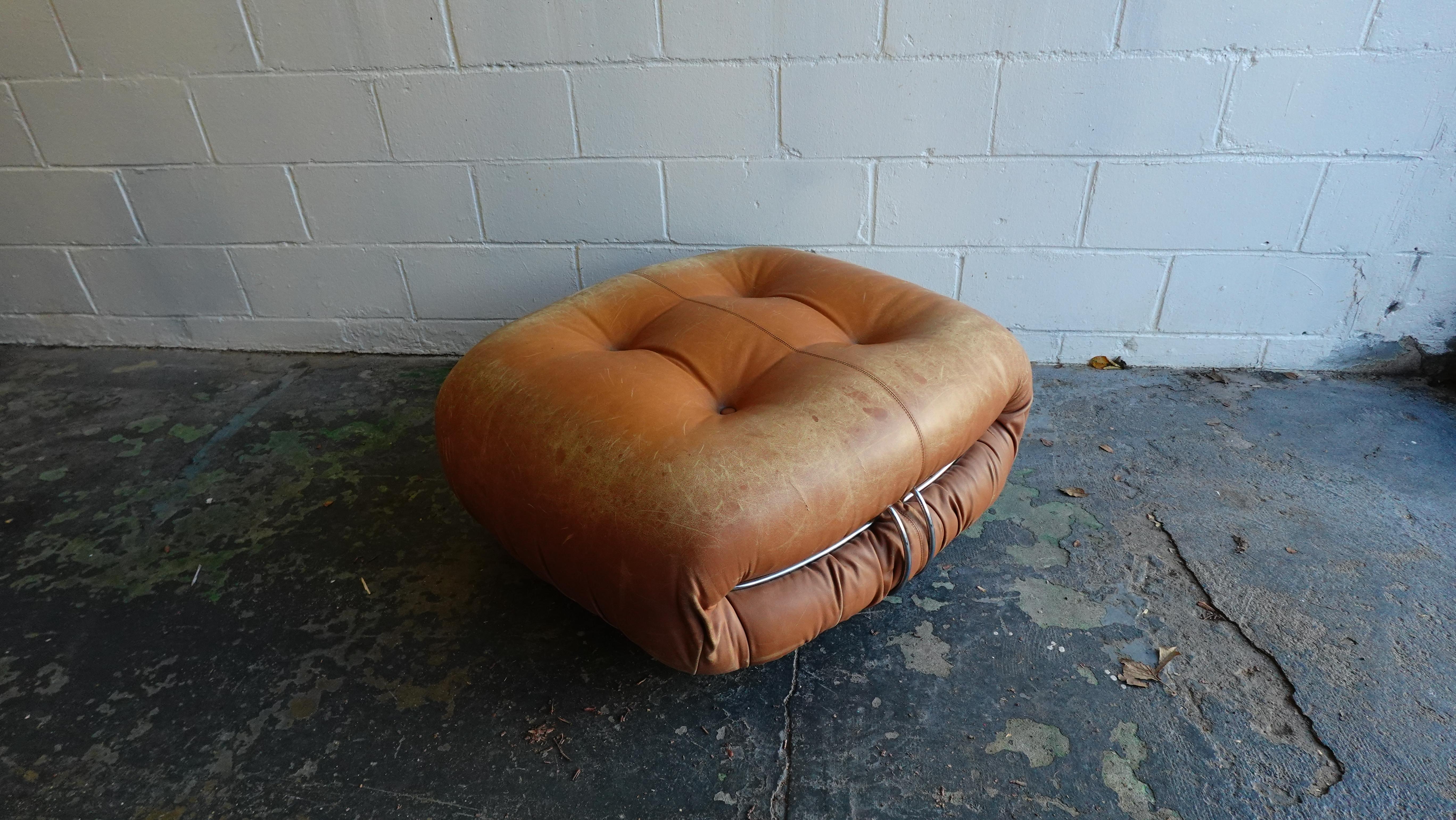 Vintage Scarpa for Cassina Soriana Ottoman in Leather, Italy-1969 For Sale 2