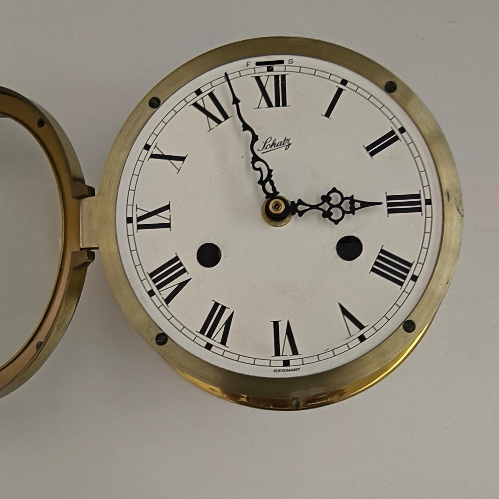 Orologio da parete in ottone Schatz Royal Mariner, Germania Ovest, alimentazione a batteria in vendita 1