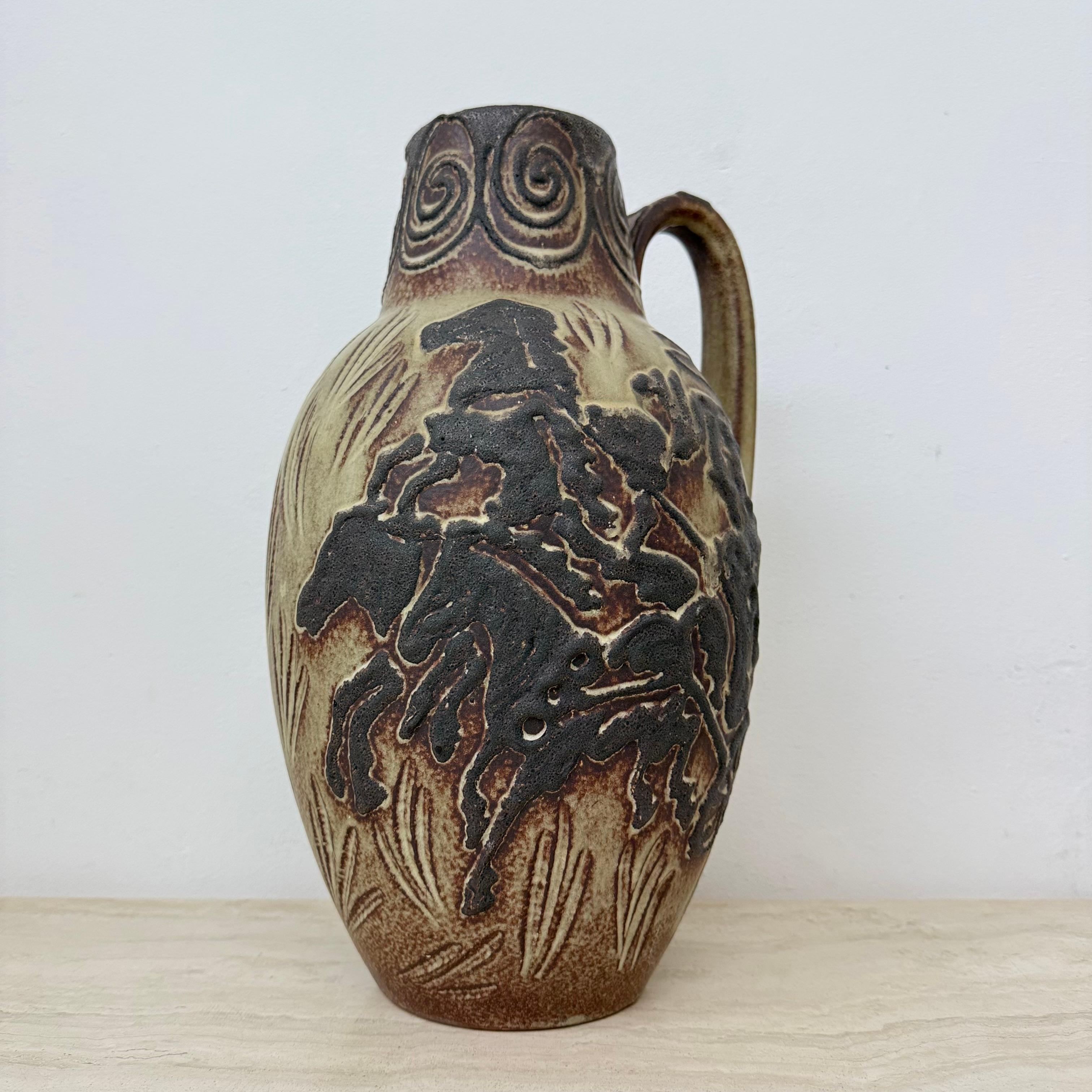 Mid-Century moderno Vaso d'epoca Scheurich Germania Ovest con decorazione di cavalli, anni '70 in vendita
