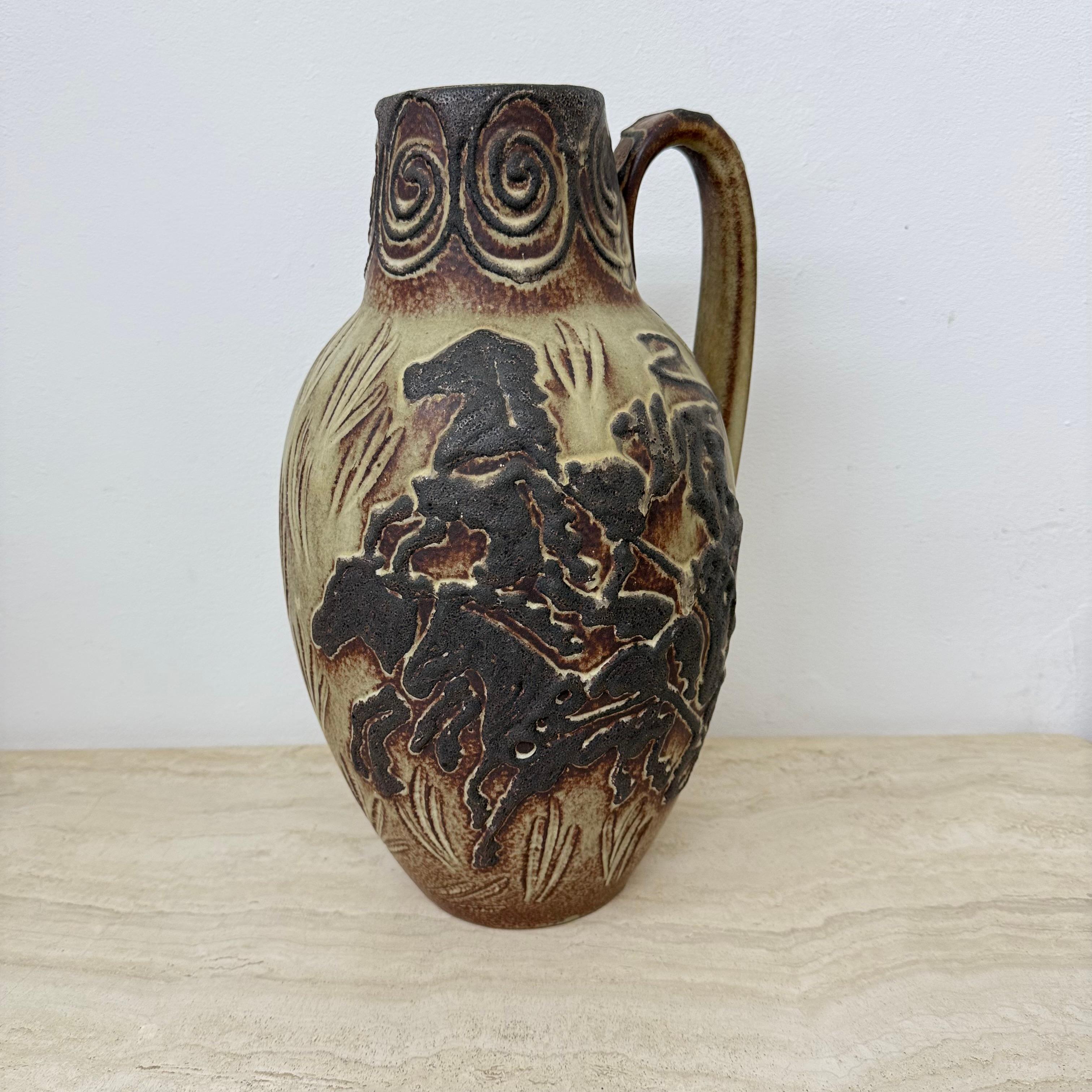 Tedesco Vaso d'epoca Scheurich Germania Ovest con decorazione di cavalli, anni '70 in vendita