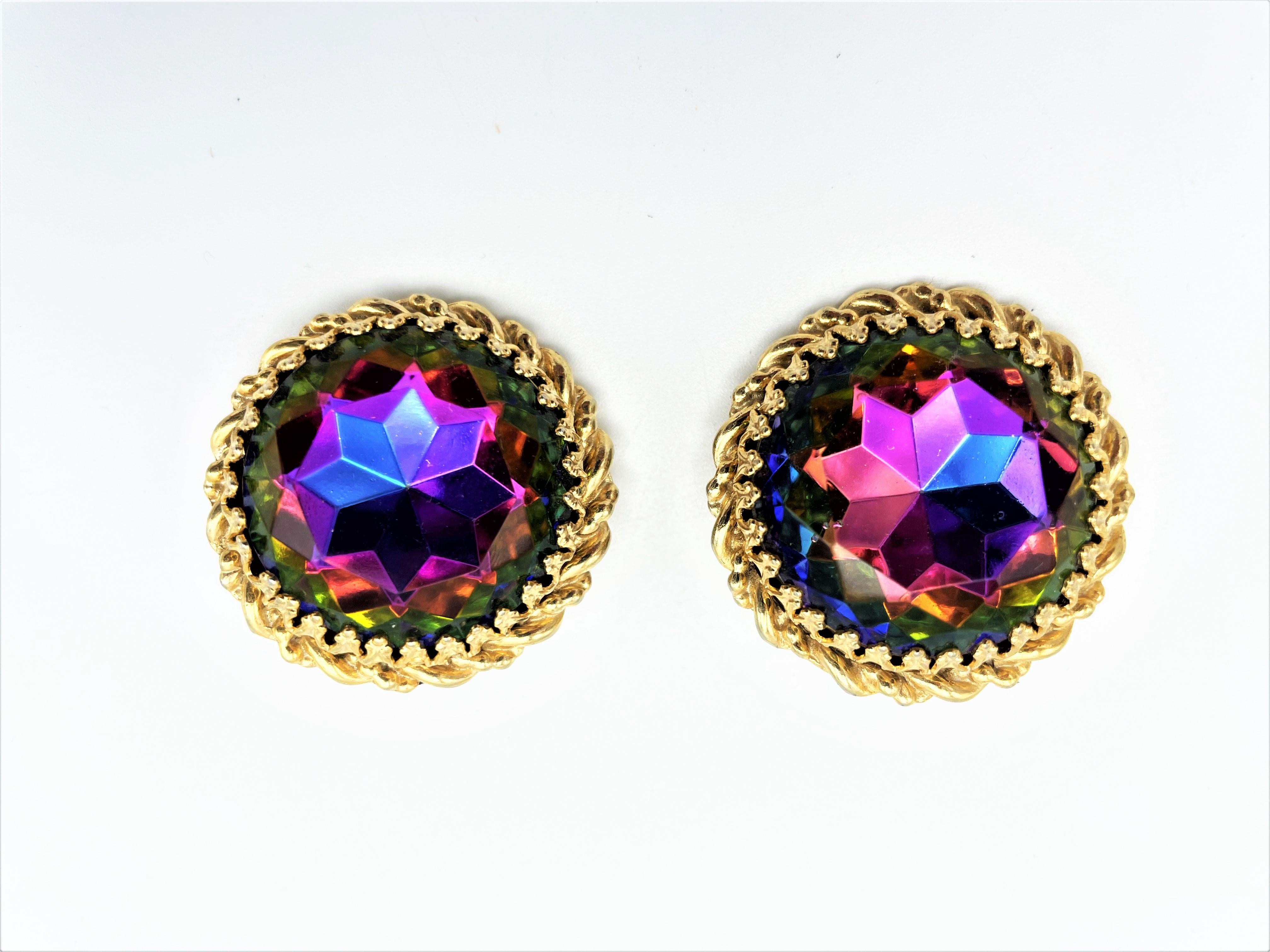 Artisan Vintage Schiaparlli clip-on earring, round with huge rhinestone, France 1960  For Sale