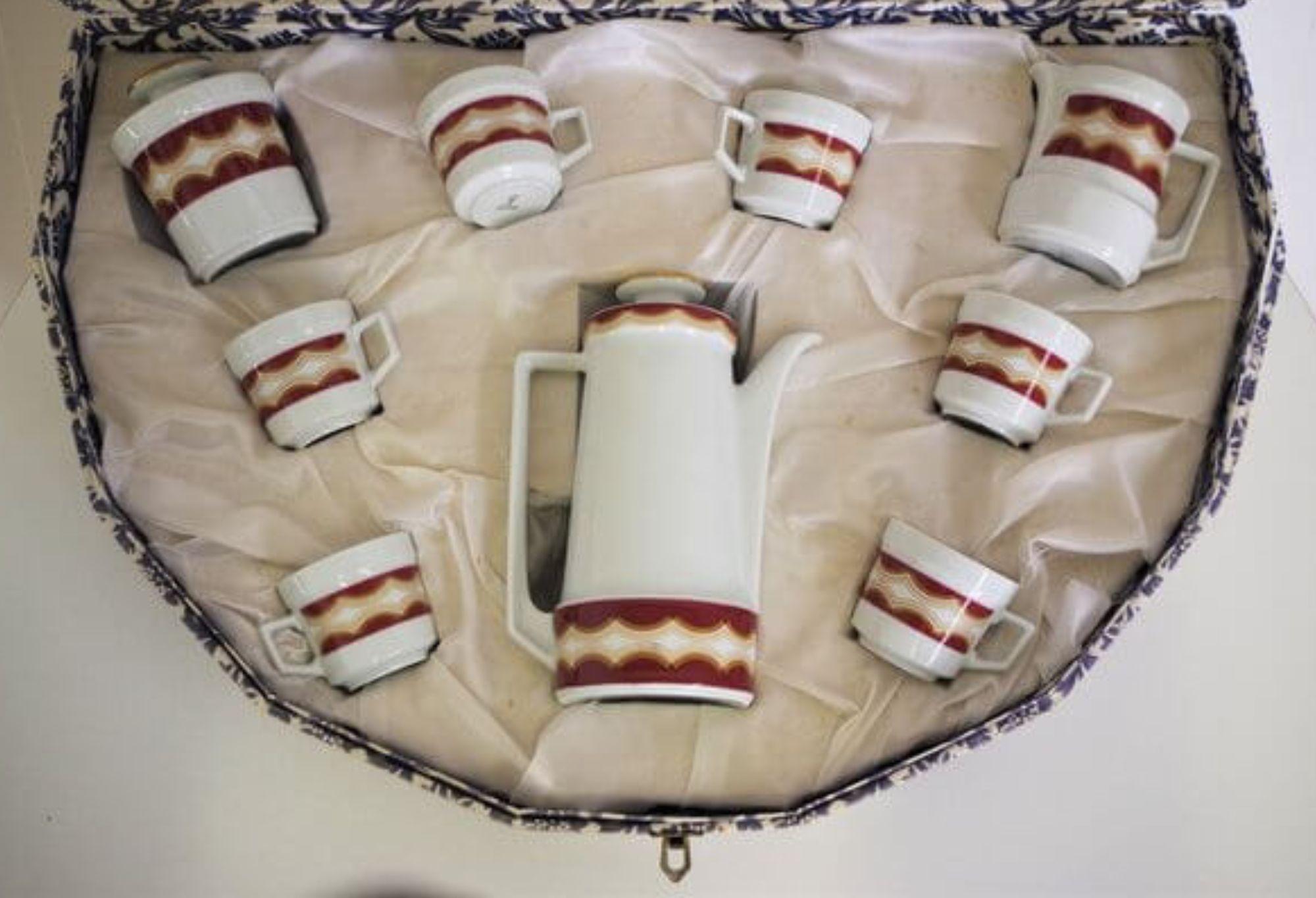 Vintage Schirnding German Porcelain Coffee Set, 1970s in vendita 3