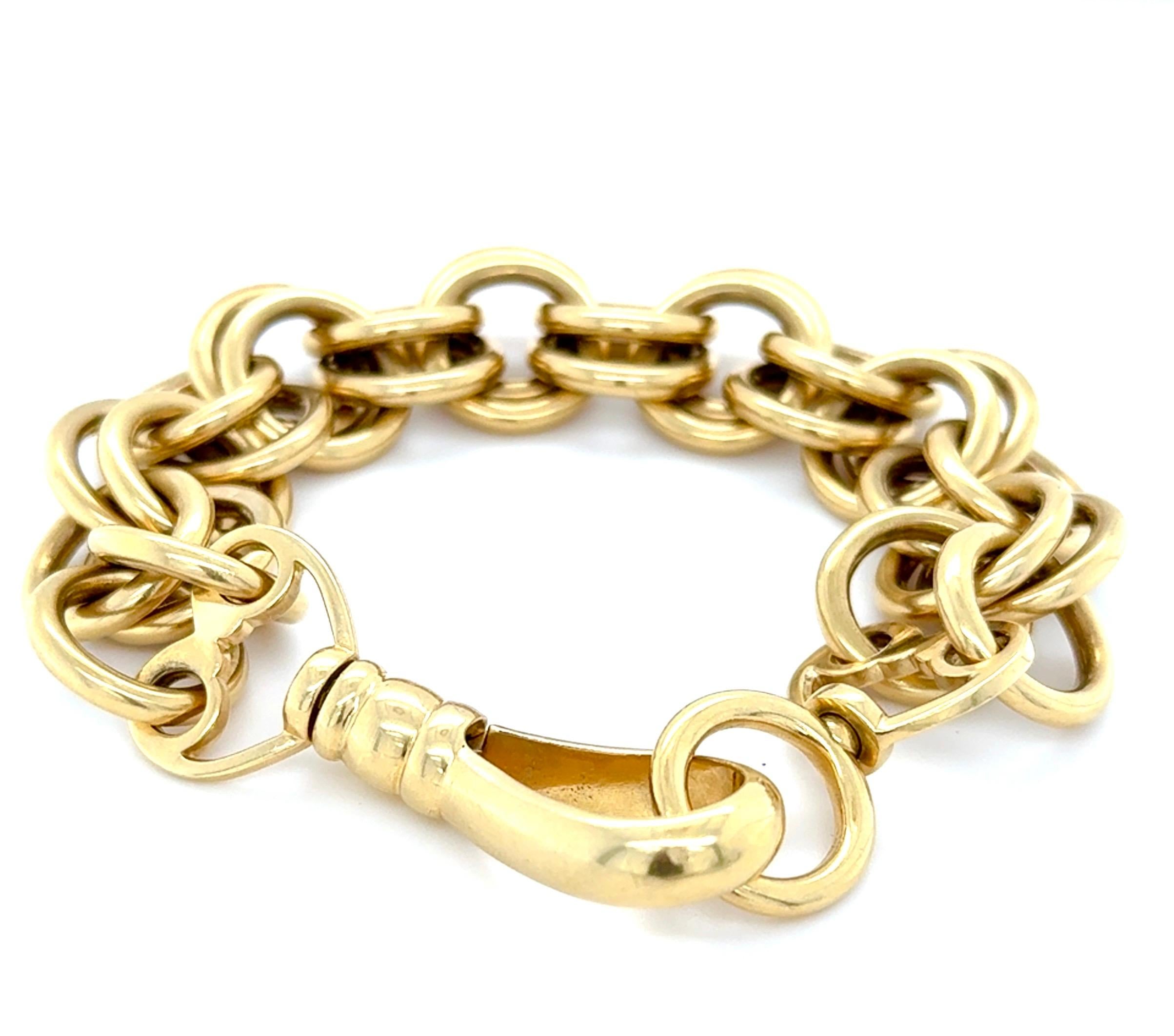 This classic vintage bracelet by the renowned designer Schlumberger for Tiffany & Co. is created in a fancy cable link chain with double circular polished links and oversized bull motif swivel clasp. A testament of Schlumberger's love of nature and