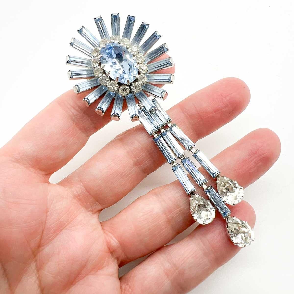Vintage Schöffel Powder Blue Crystal Droplet Brooch 1950s For Sale 3