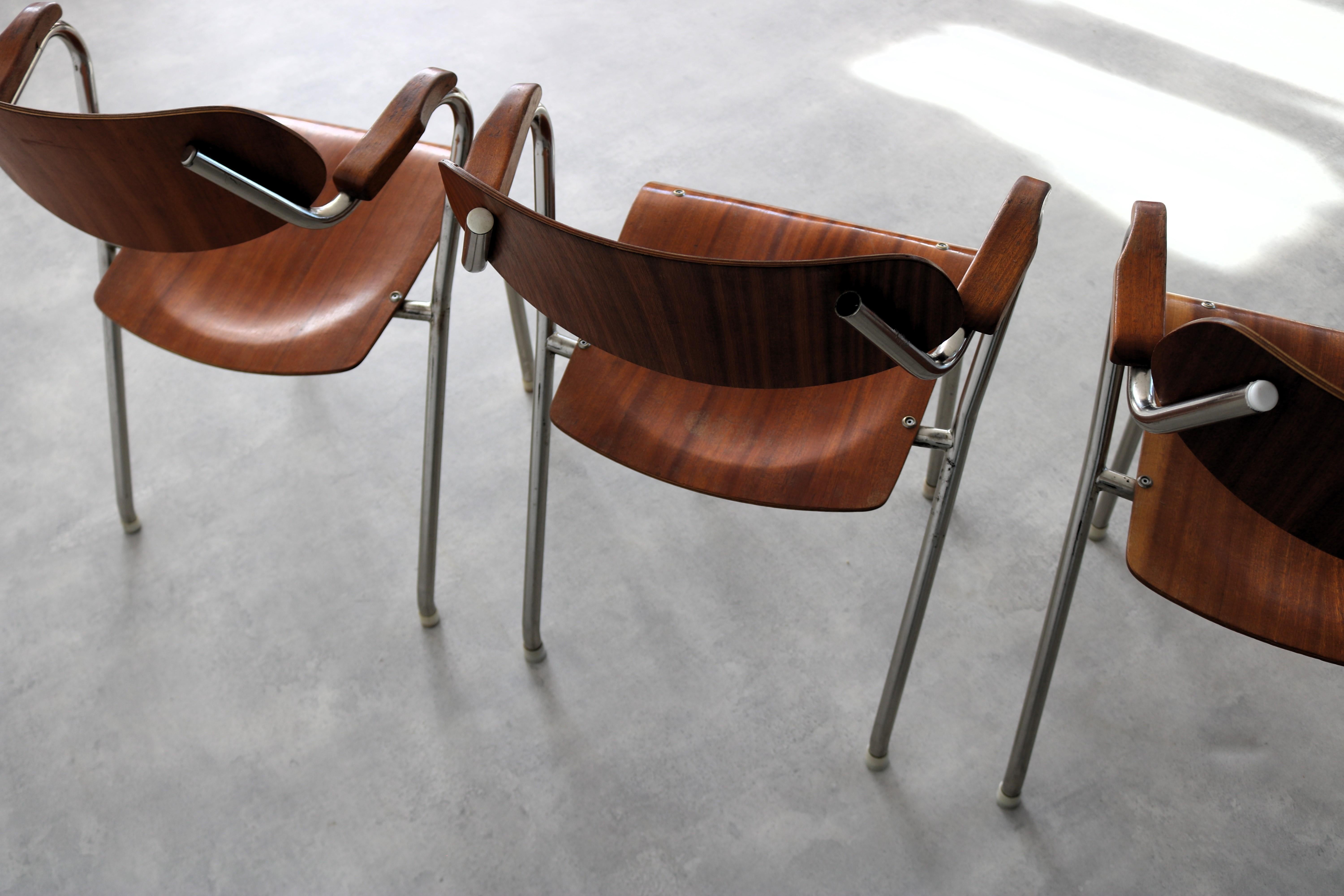 alte Schulstühle  Stapelstühle  Stühle  Schweden im Angebot 5