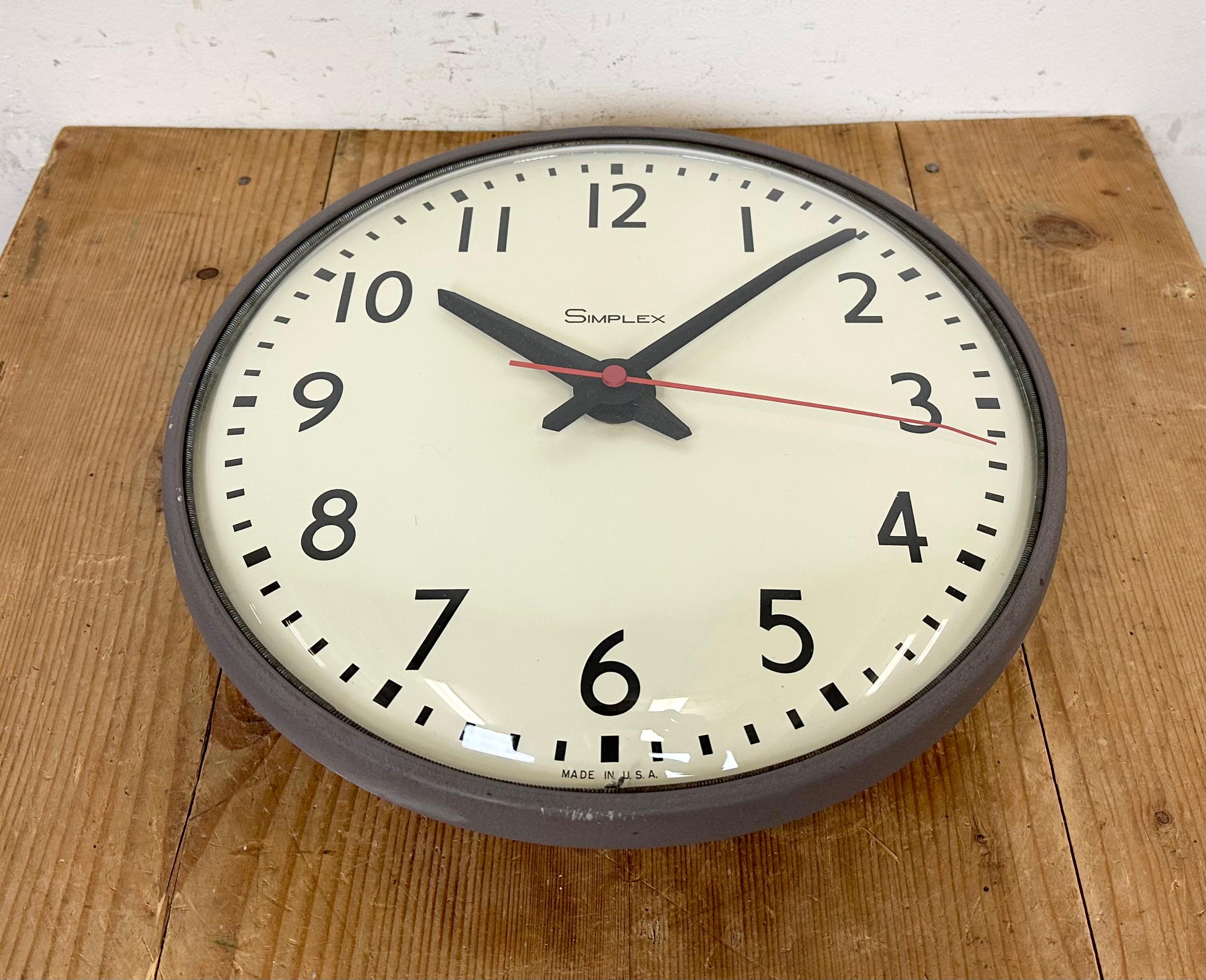 Vintage School Wall Clock from Simplex , 1970s In Good Condition In Kojetice, CZ