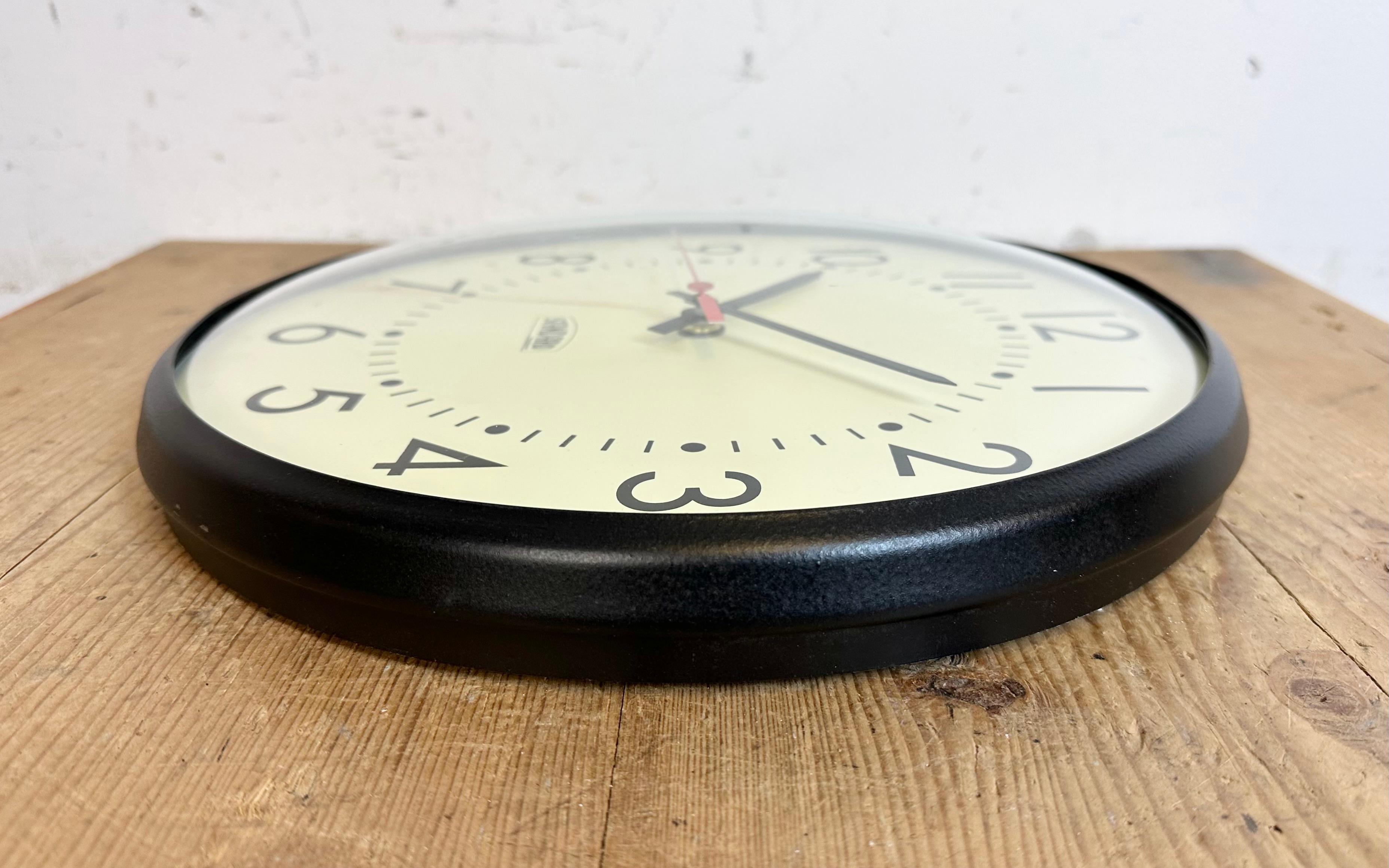 Vintage School Wall Clock from Standard Electric, 1980s 3