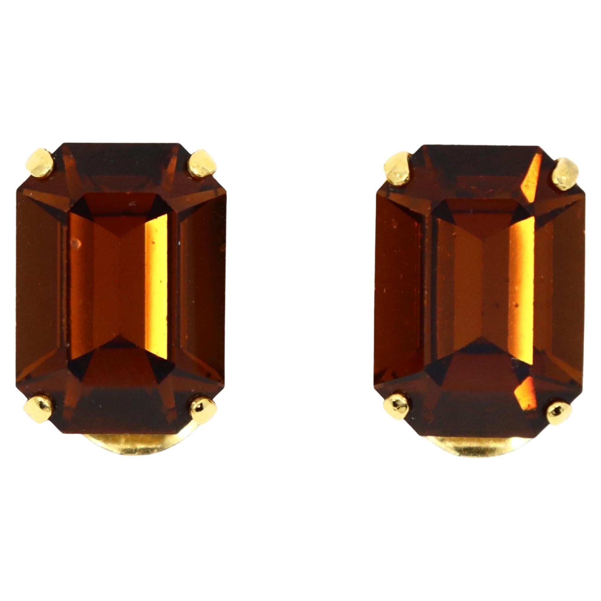 Orecchini vintage Schreiner con cristalli marroni e tonalità oro