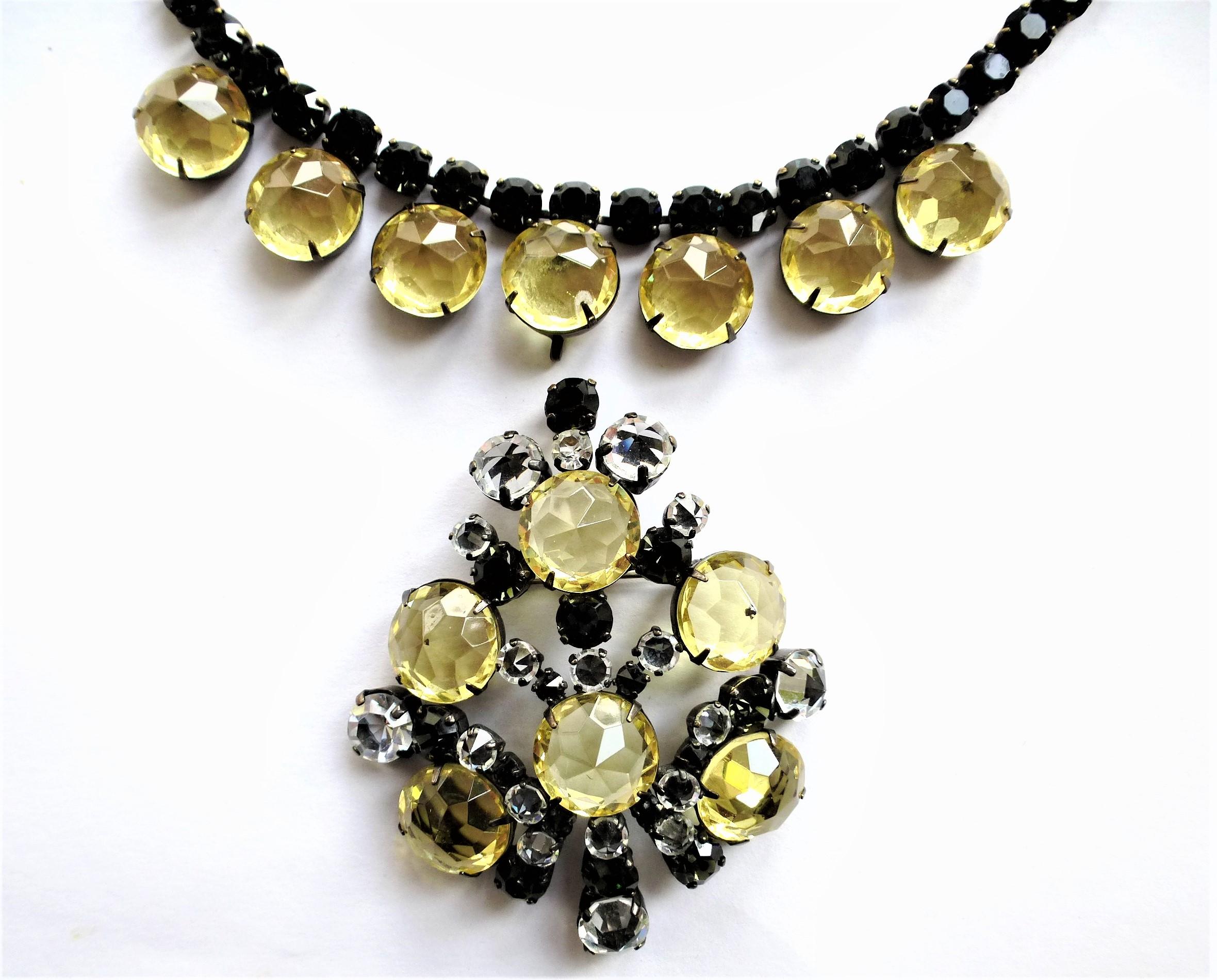 Mixed Cut Vintage Schreiner NY Pendant necklace crystal 1960s