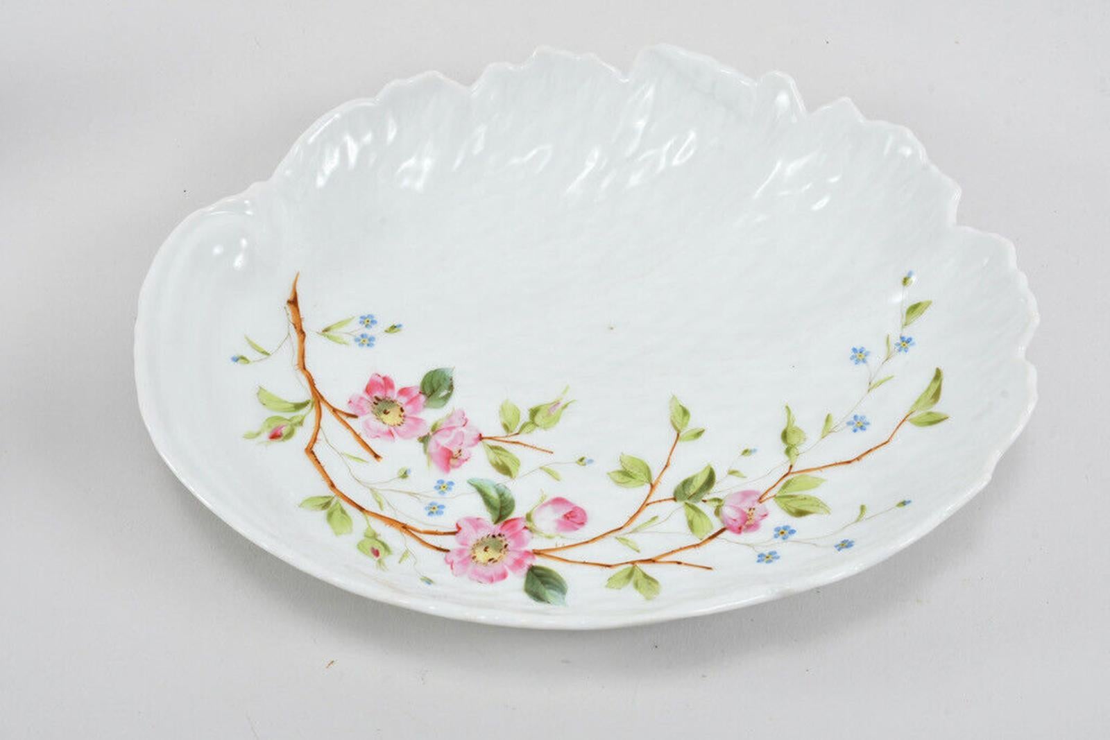 Vintage Schumann Arzberg Porcelain Bowls and Chandelier Set, Leuchther Bestoßen For Sale 3