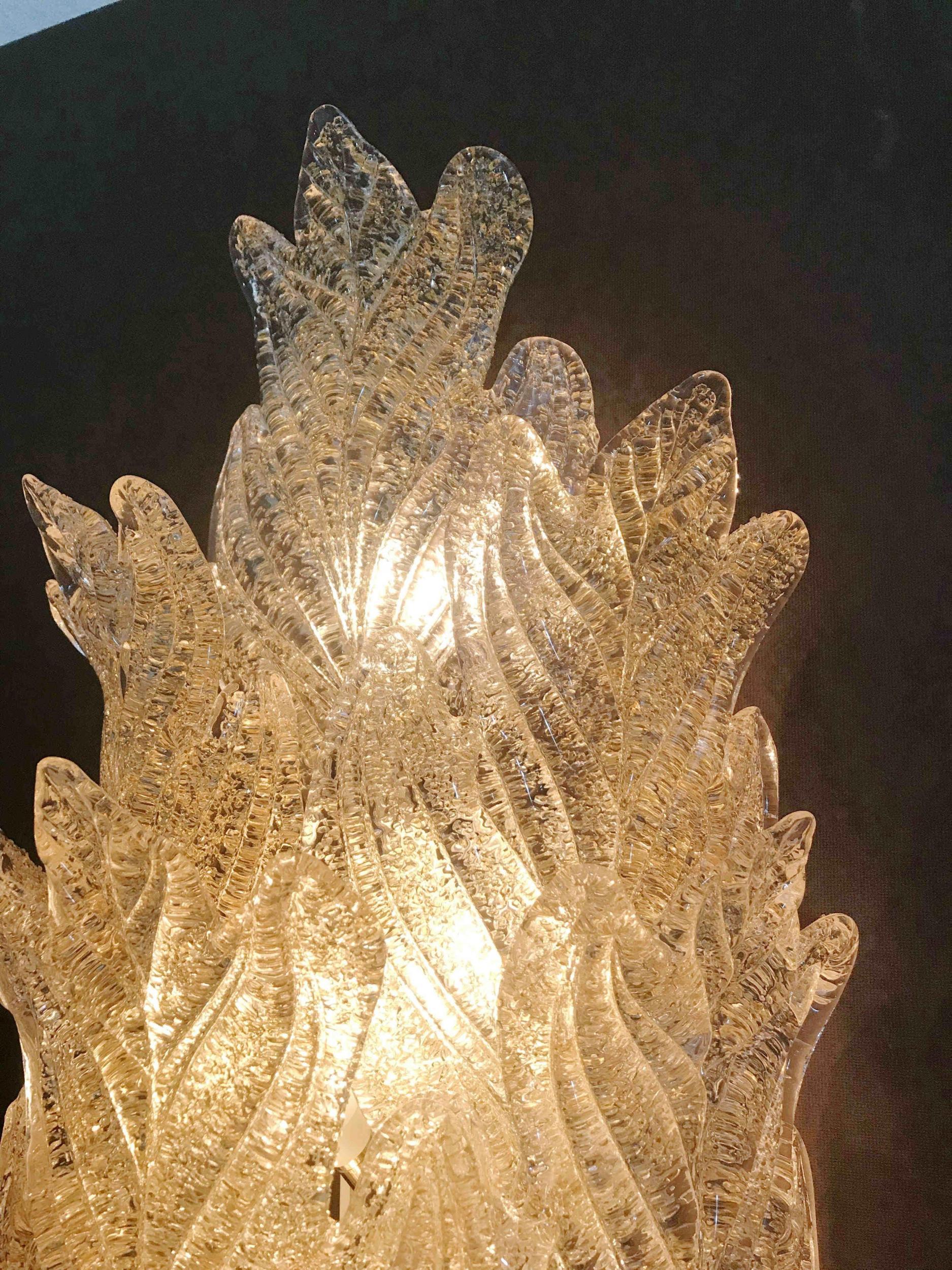Mid-20th Century Vintage Sconce w/ Layered Murano Amber Graniglia Glass Leaves by Barovier e Toso For Sale