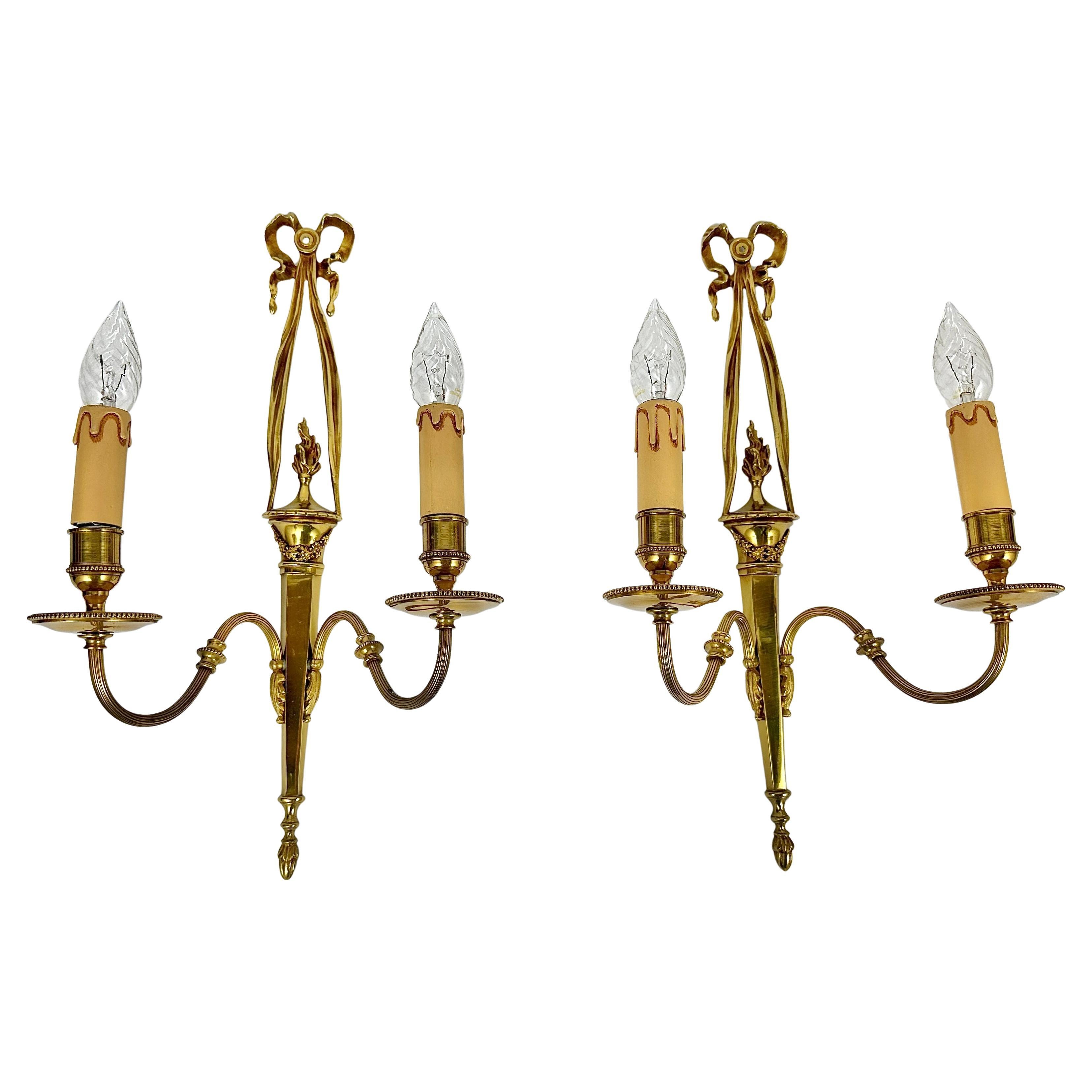 Appliques Vintage en laiton doré Ribbon & Torch Twin Branch Lights, France