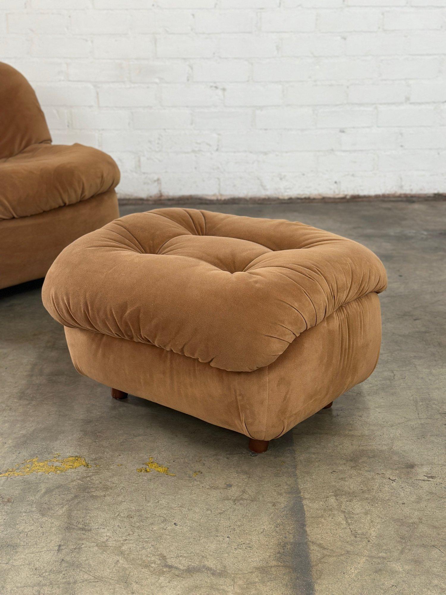 Vintage Scoop Lounge Chair and Ottoman- sold per set For Sale 4