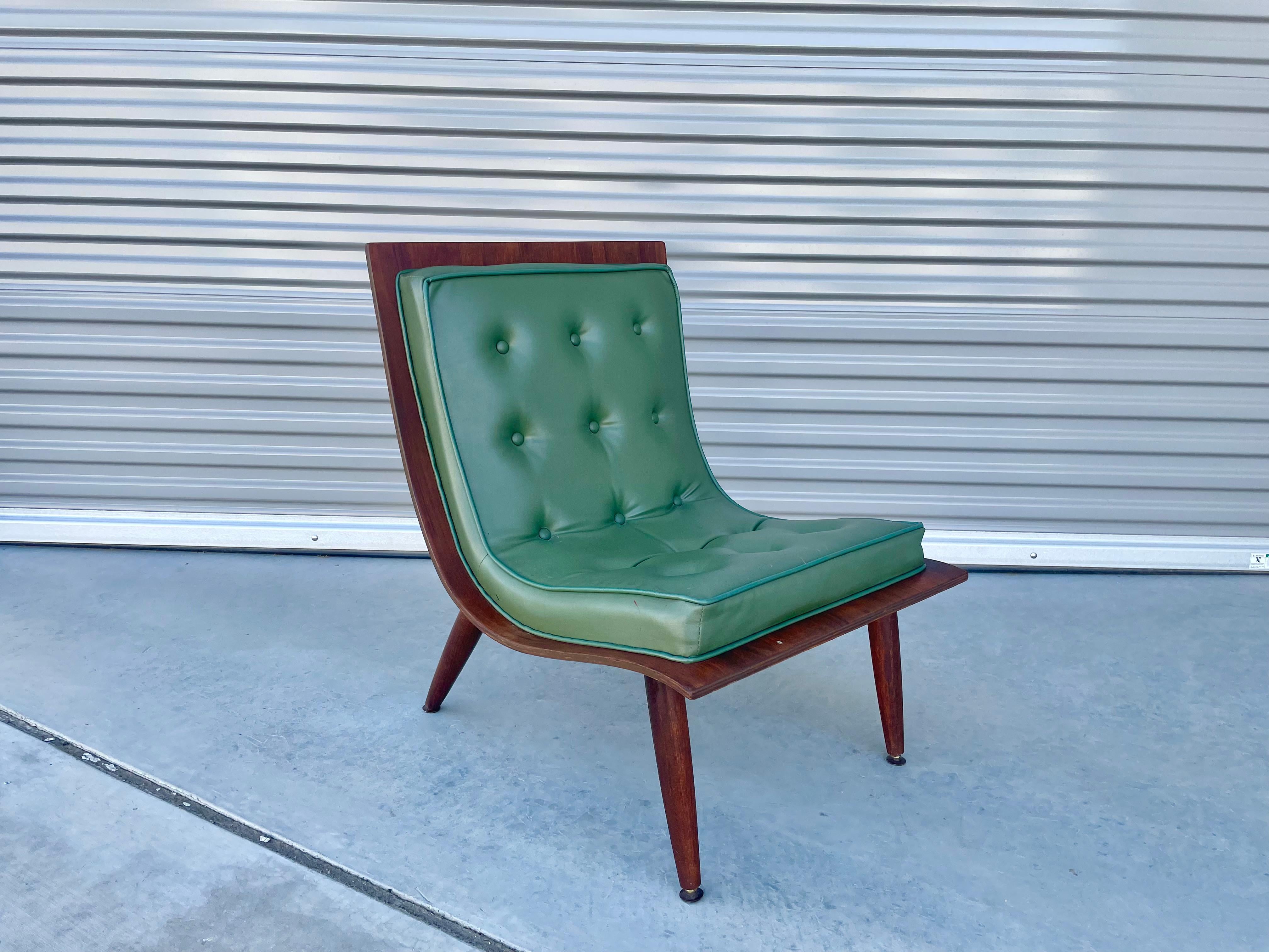 American Vintage Scoop Lounge Chairs by Carter Brothers For Sale