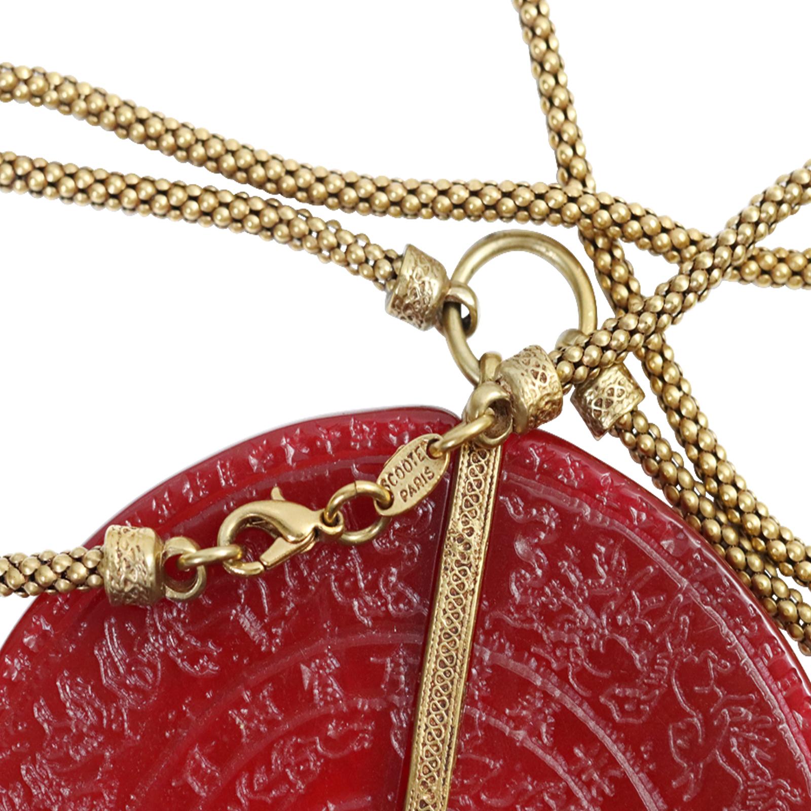 Vintage Scooter Paris  Red Resin Astrological Disc Necklace Circa 1980s For Sale 4