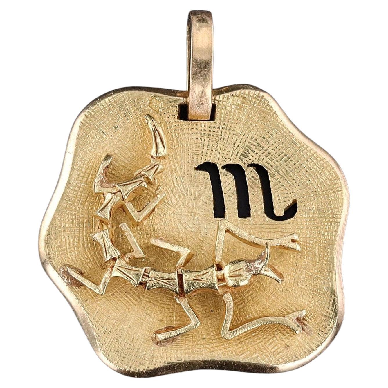 Ciondolo vintage dello Zodiaco dello Scorpione in oro 18 carati