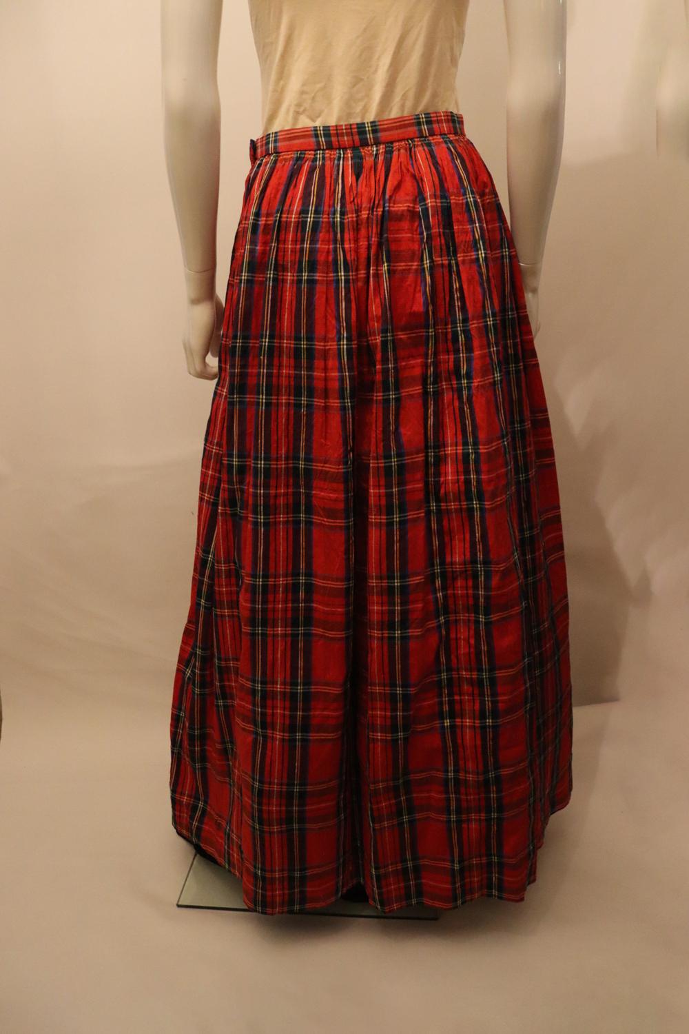 Black Vintage Scotch House Silk Tartan Skirt For Sale