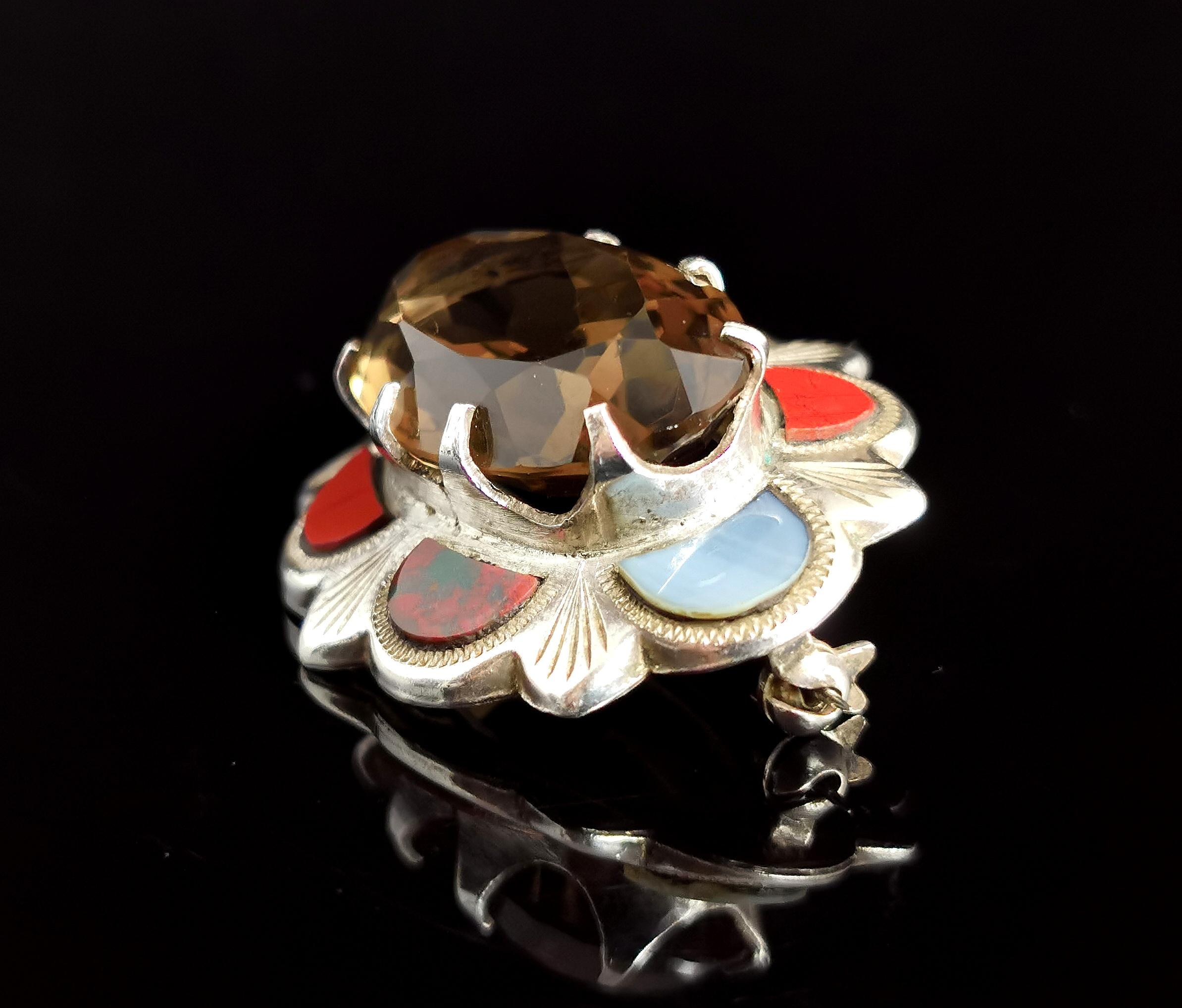 Vintage Scottish Agate, Silver and Smoky Quartz Brooch In Fair Condition In NEWARK, GB